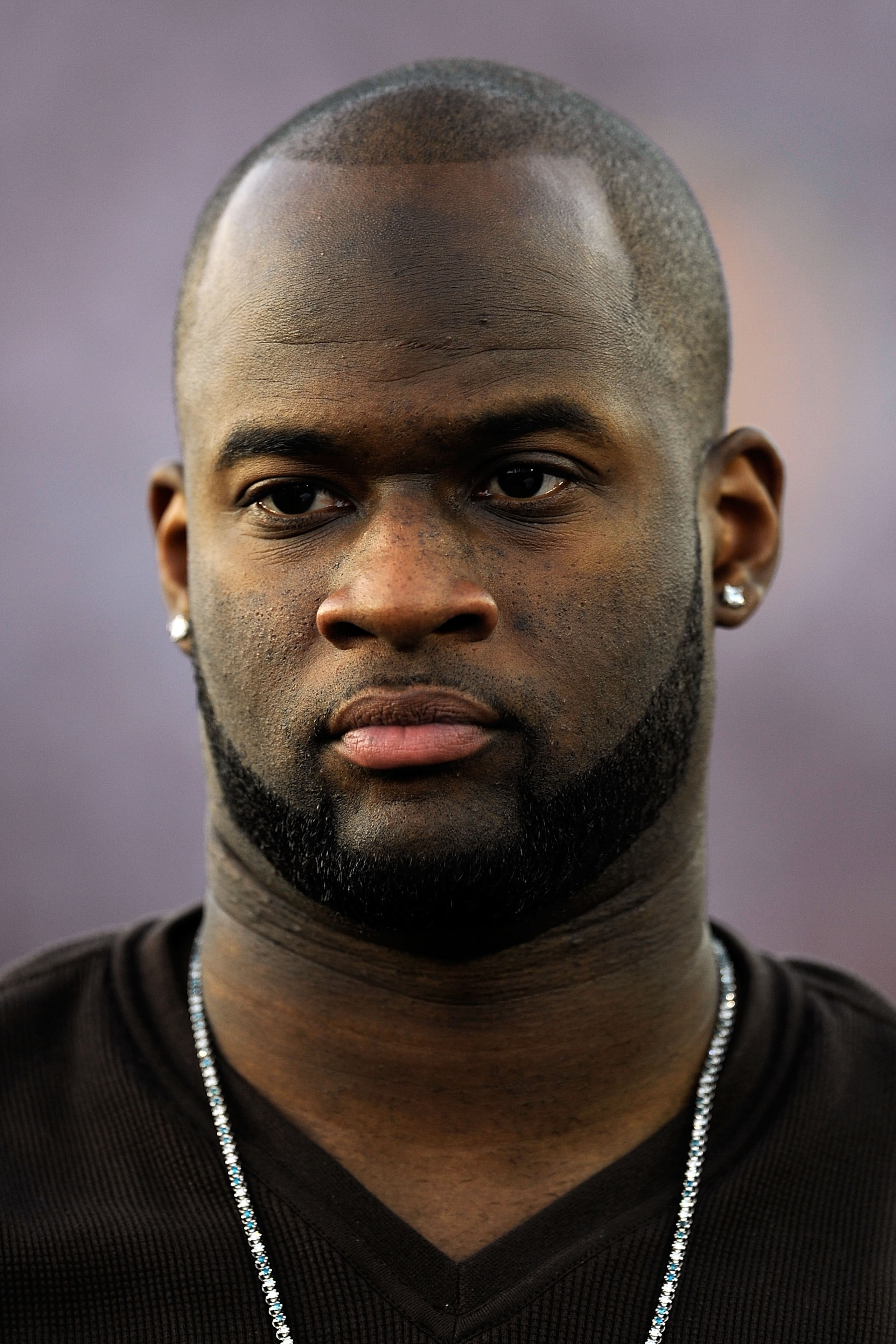 PASADENA, CA - JANUARY 07:  NFL quarterback Vince Young stands on the sidelines prior to the Citi BCS National Championship game between the Texas Longhorns and the Alabama Crimson Tide at the Rose Bowl on January 7, 2010 in Pasadena, California.  (Photo