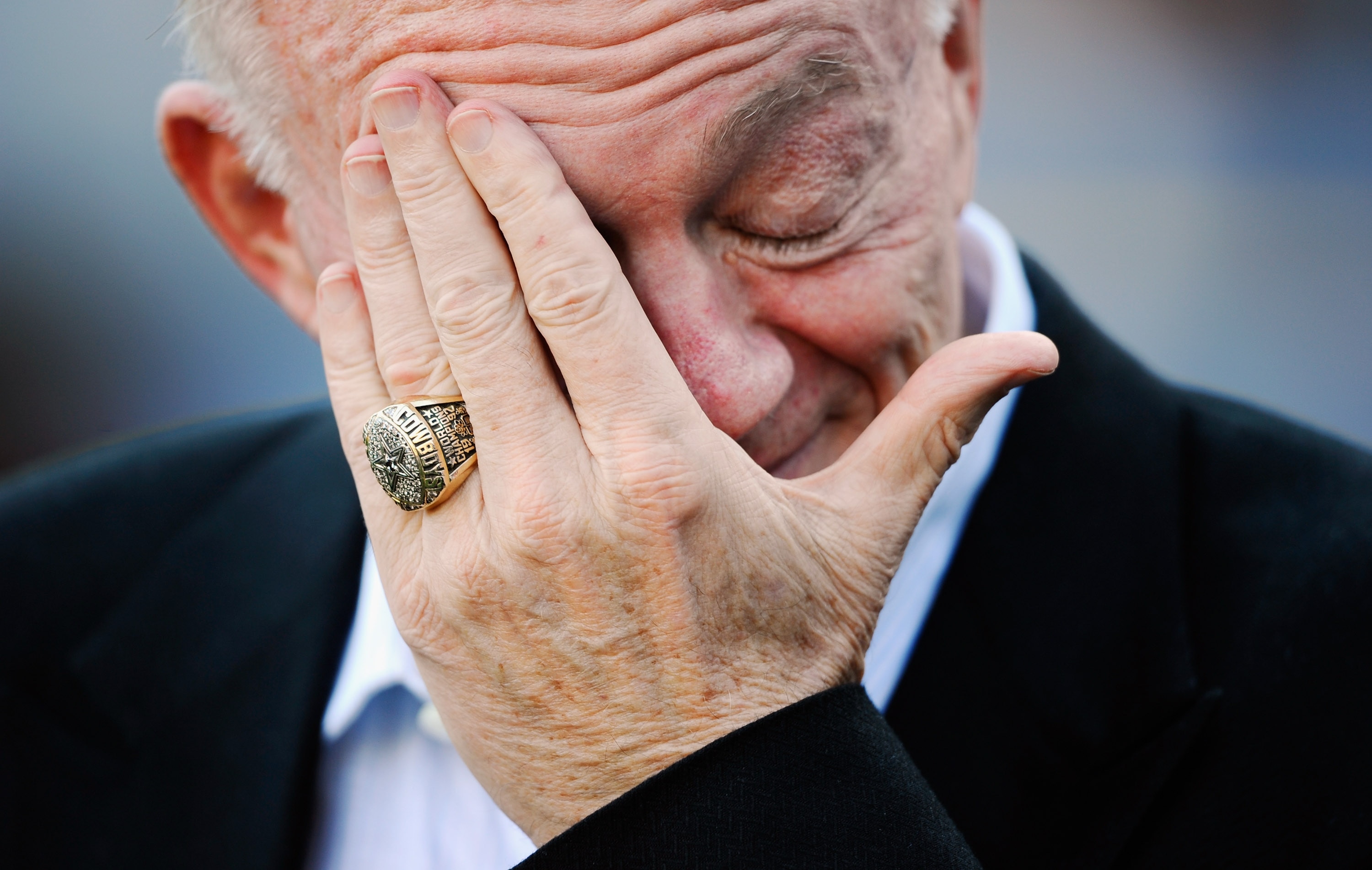SAN DIEGO - AUGUST 21:  Dallas Cowboys owner Jerry Jones during preseason game against the San Diego Chargers at Qualcomm Stadium on August 21, 2010 in San Diego, California.  (Photo by Kevork Djansezian/Getty Images)