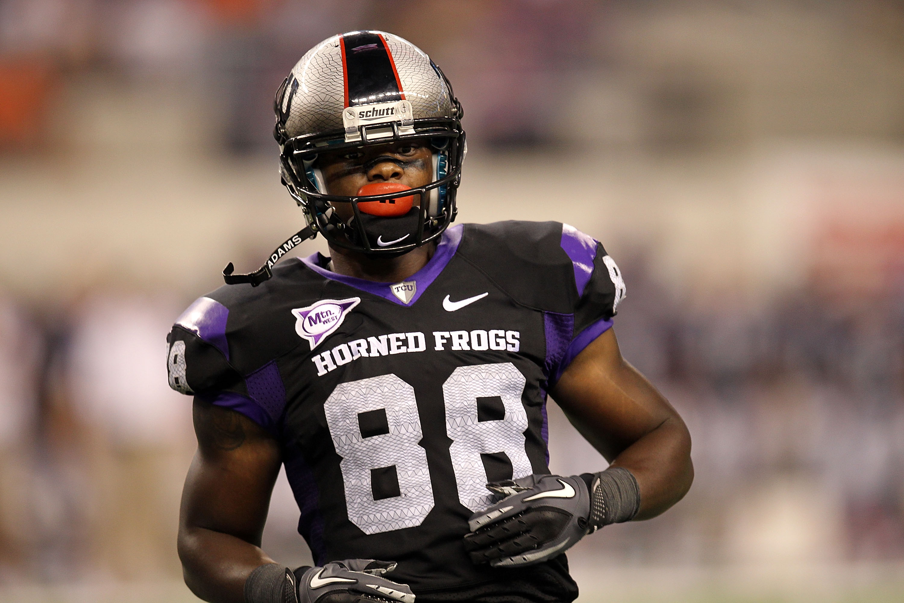 ARLINGTON, TX - SEPTEMBER 04:  Wide receiver Jimmy Young #88 of the TCU Horned Frogs at Cowboys Stadium on September 4, 2010 in Arlington, Texas.  (Photo by Ronald Martinez/Getty Images)