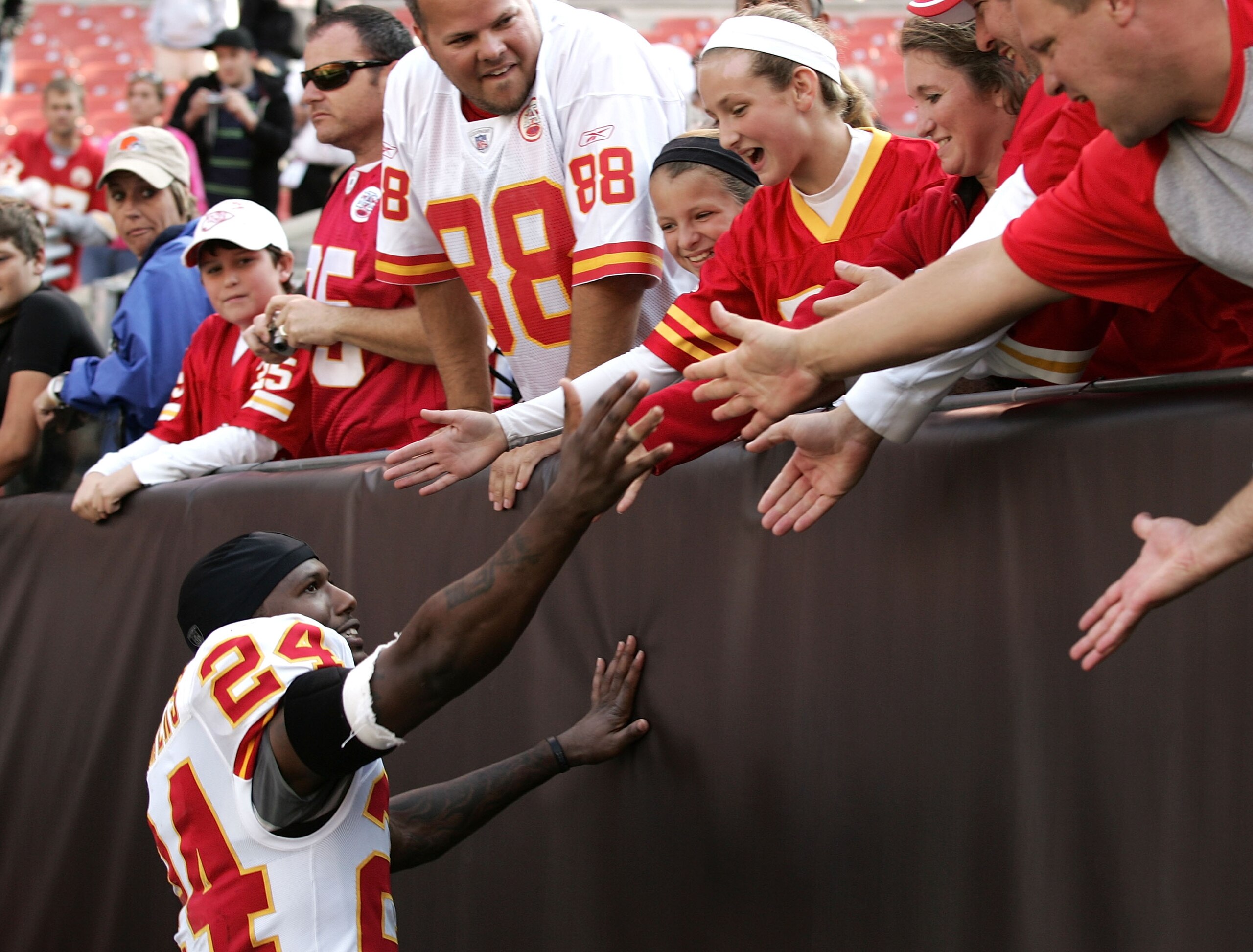 CLEVELAND - SEPTEMBER 19:  Cornerback Brandon Flowers #24 of the Kansas City Chiefs celebrates with fans after their game against the Cleveland Browns at Cleveland Browns Stadium on September 19, 2010 in Cleveland, Ohio.  (Photo by Matt Sullivan/Getty Ima