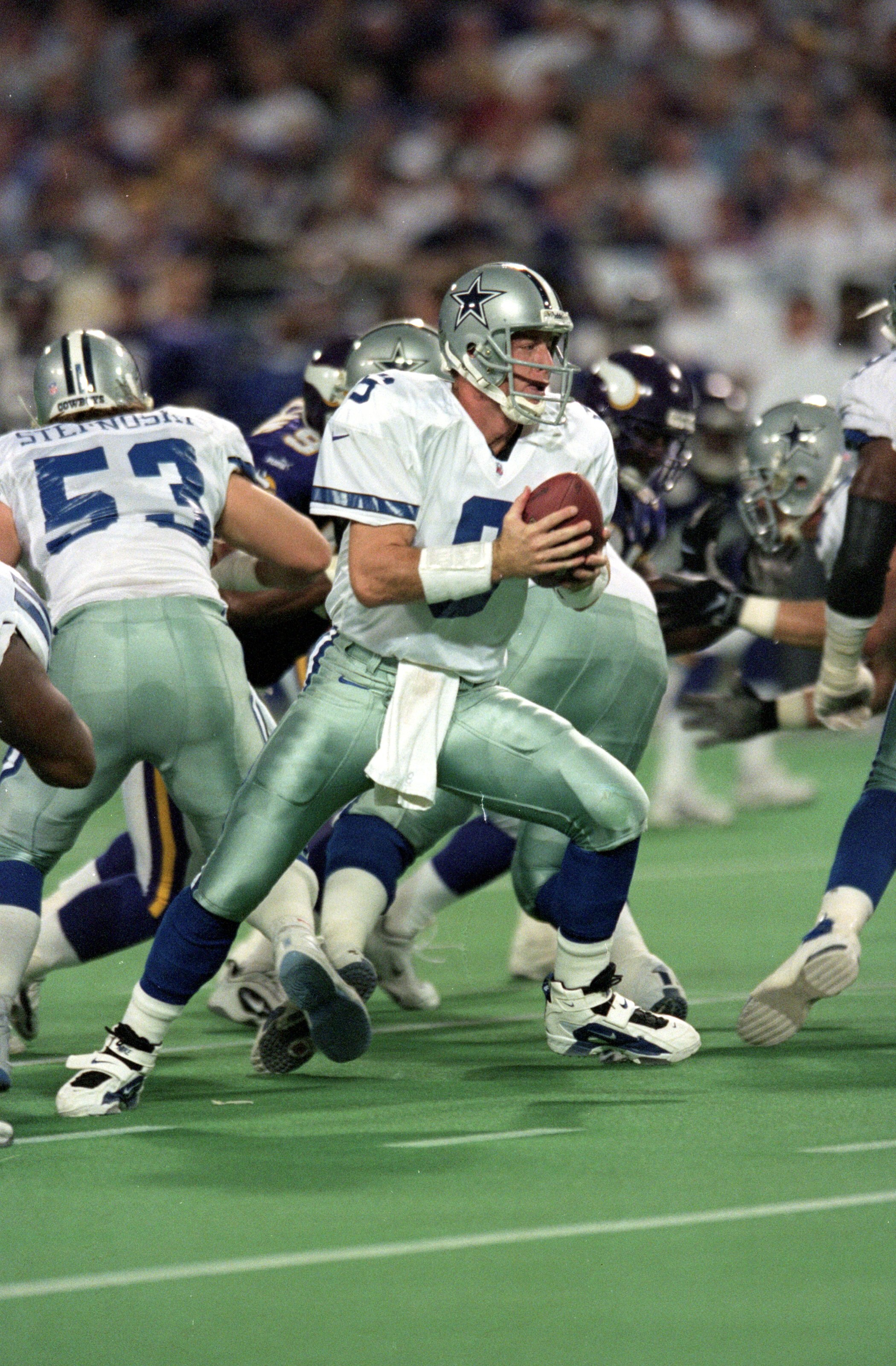 8 Nov 1999: Troy Aikman #8 of the Dallas Cowboys moves with the ball during the game against the Minnesota Vikings at the Herbert H. Humphery Metrodome in Minneapolis, Minnesota. The Vikings defeated the Cowboys 27-17. Mandatory Credit: Elsa Hasch /Alls 8 Nov 1999: Troy Aikman #8 of the Dallas Cowboys moves with the ball during the game against the Minnesota Vikings at the Herbert H. Humphery Metrodome in Minneapolis, Minnesota. The Vikings defeated the Cowboys 27-17. Mandatory Credit: Elsa Hasch /Alls