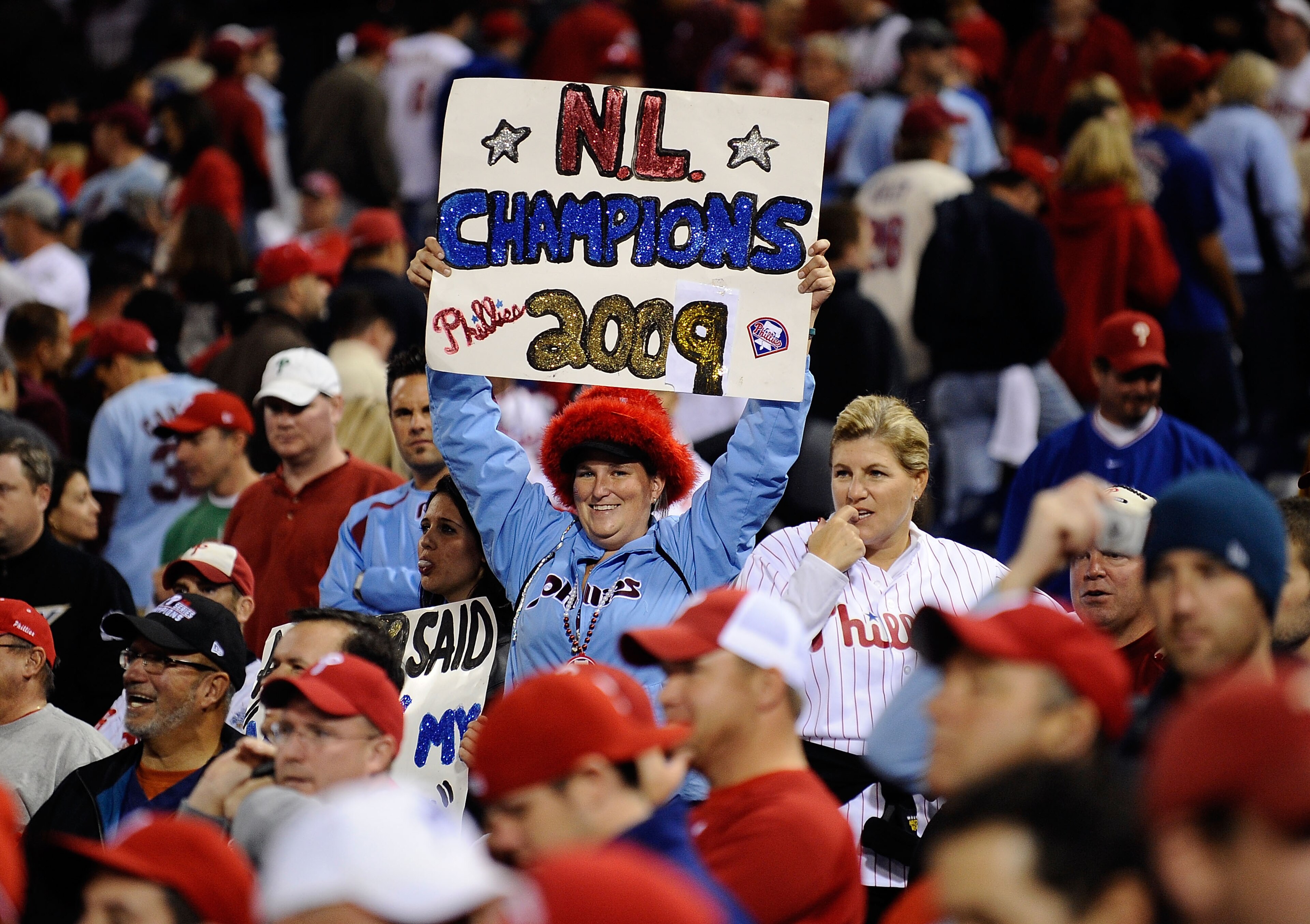 PHILADELPHIA - OCTOBER 21:  Fans celebrate the Philadelphia Phillies defeating the Los Angeles Dodgers 10-4 to advance to the World Series in Game Five of the NLCS during the 2009 MLB Playoffs at Citizens Bank Park on October 21, 2009 in Philadelphia, Pen