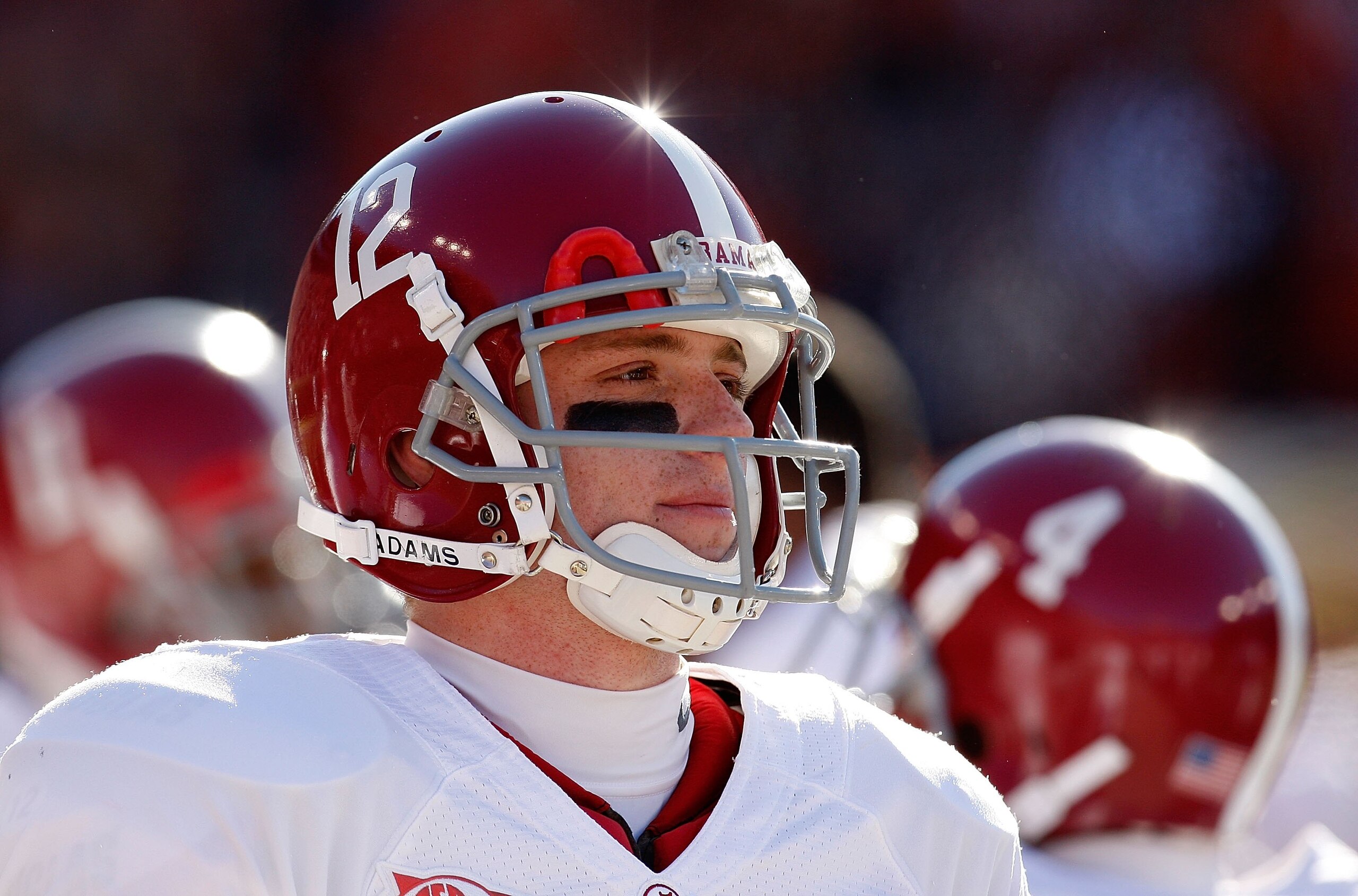 AUBURN, AL - NOVEMBER 27:  Quarterback Greg McElroy #12 of the Alabama Crimson Tide against the Auburn Tigers at Jordan-Hare Stadium on November 27, 2009 in Auburn, Alabama.  (Photo by Kevin C. Cox/Getty Images)