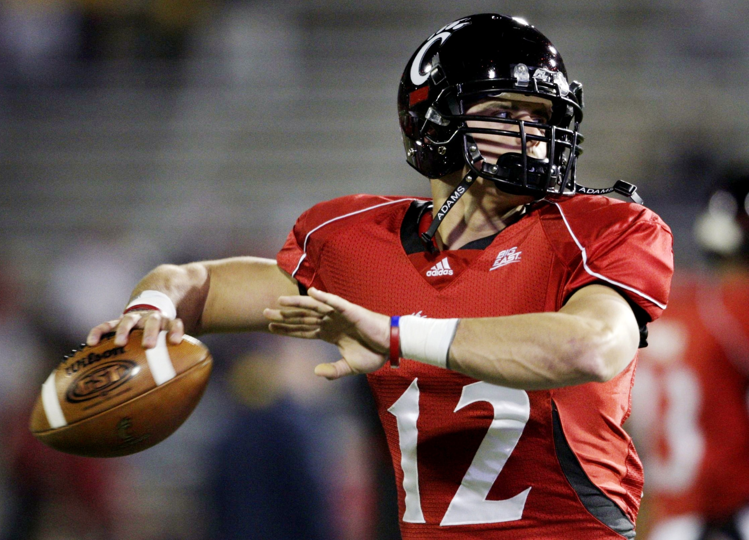CINCINNATI - NOVEMBER 13:  Quarterback Zach Collaros #12 of the the Cincinnati Bearcats warms up before the game against the West Virginia Mountaineers at Nippert Stadium on November 13, 2009 in Cincinnati, Ohio.  (Photo by Andy Lyons/Getty Images)