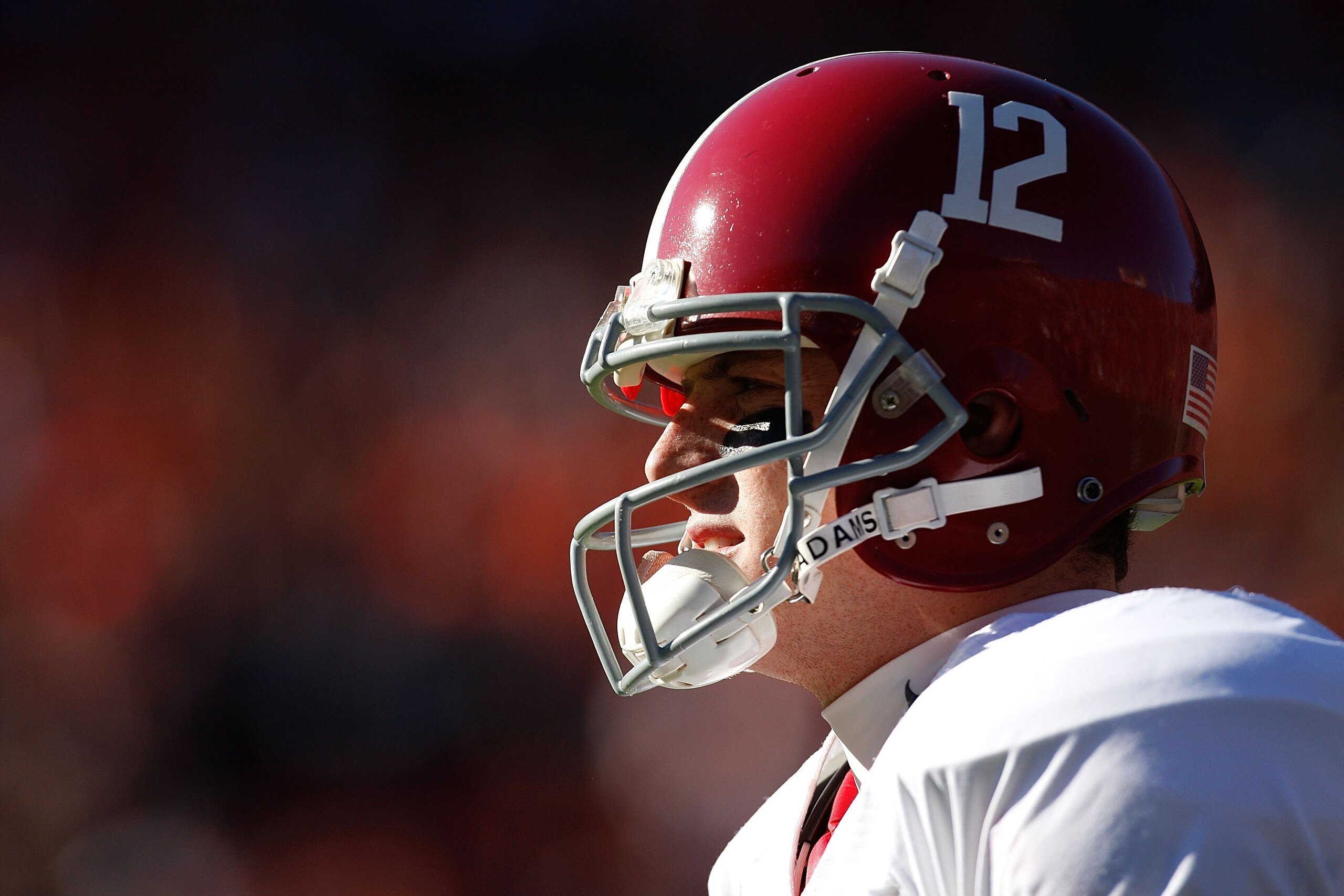 AUBURN, AL - NOVEMBER 27:  Quarterback Greg McElroy #12 of the Alabama Crimson Tide warms up before facing the Auburn Tigers at Jordan-Hare Stadium on November 27, 2009 in Auburn, Alabama.  (Photo by Kevin C. Cox/Getty Images)