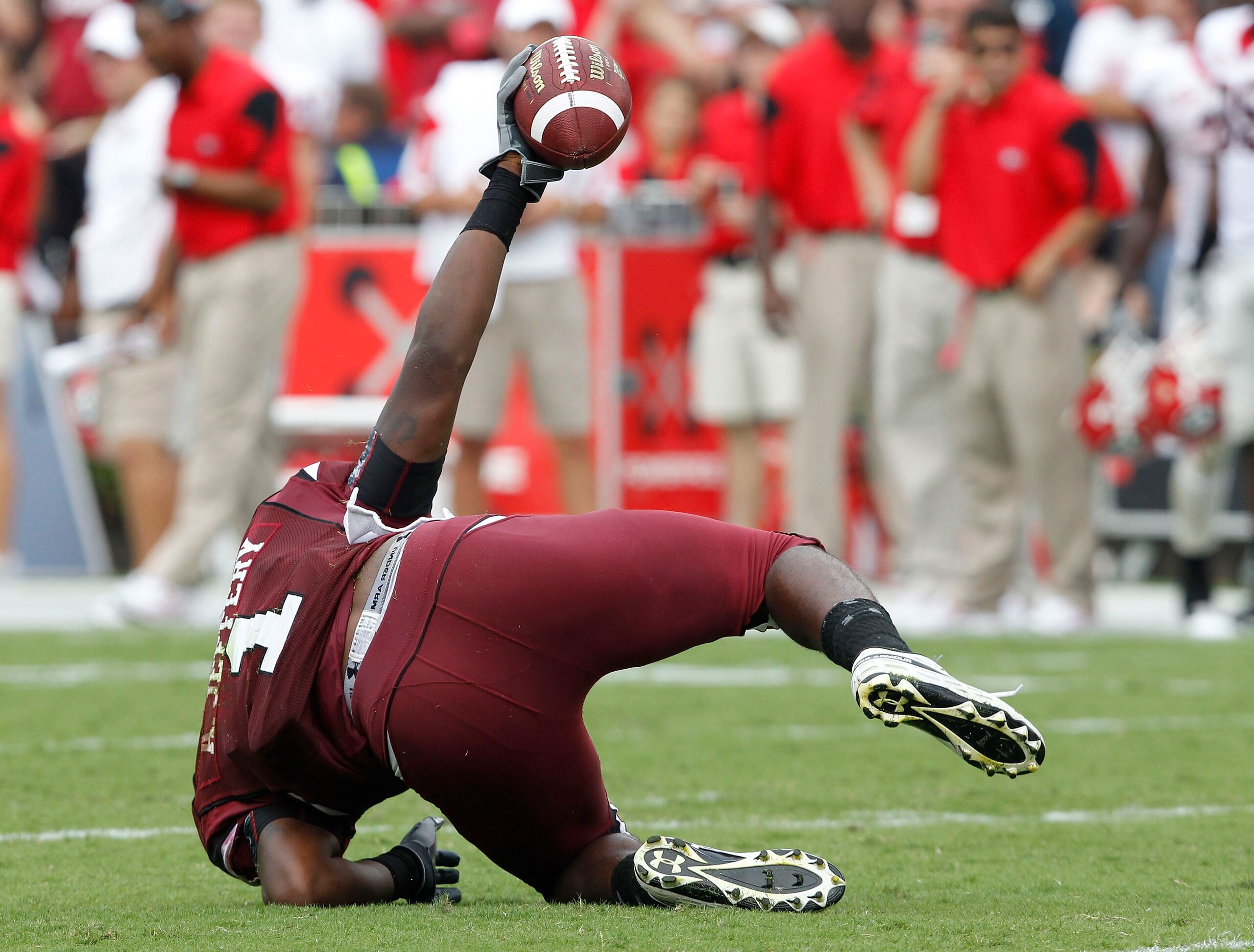 COLUMBIA, SC - SEPTEMBER 11: Wide receiver Alshon Jeffery #1 of the South Carolina Gamecocks shows that he made a catch during the game against the Georgia Bulldogs at Williams-Brice Stadium on September 11, 2010 in Columbia, South Carolina. The Gamecocks