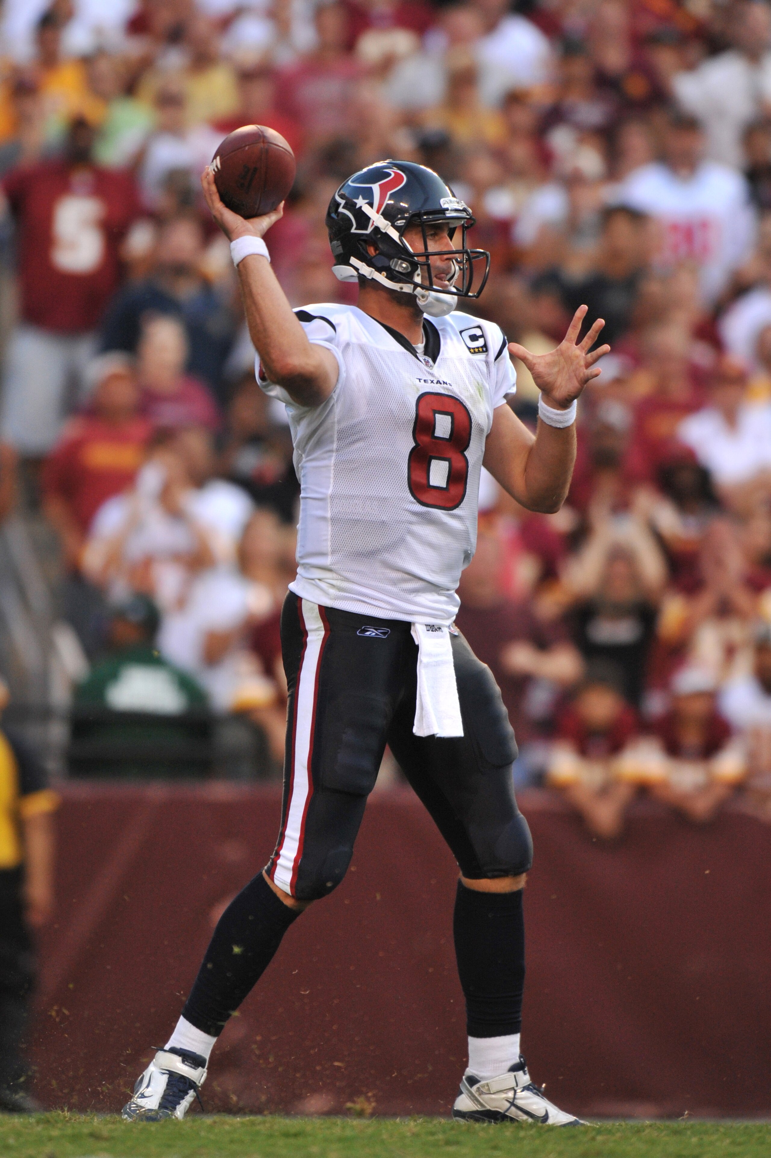 LANDOVER - SEPTEMBER 19:  Matt Schaub #8 of the Houston Texans passes against the Washington Redskins at FedExField on September 19, 2010 in Landover, Maryland. The Texans defeated the Redskins 30-27 in overtime. (Photo by Larry French/Getty Images)