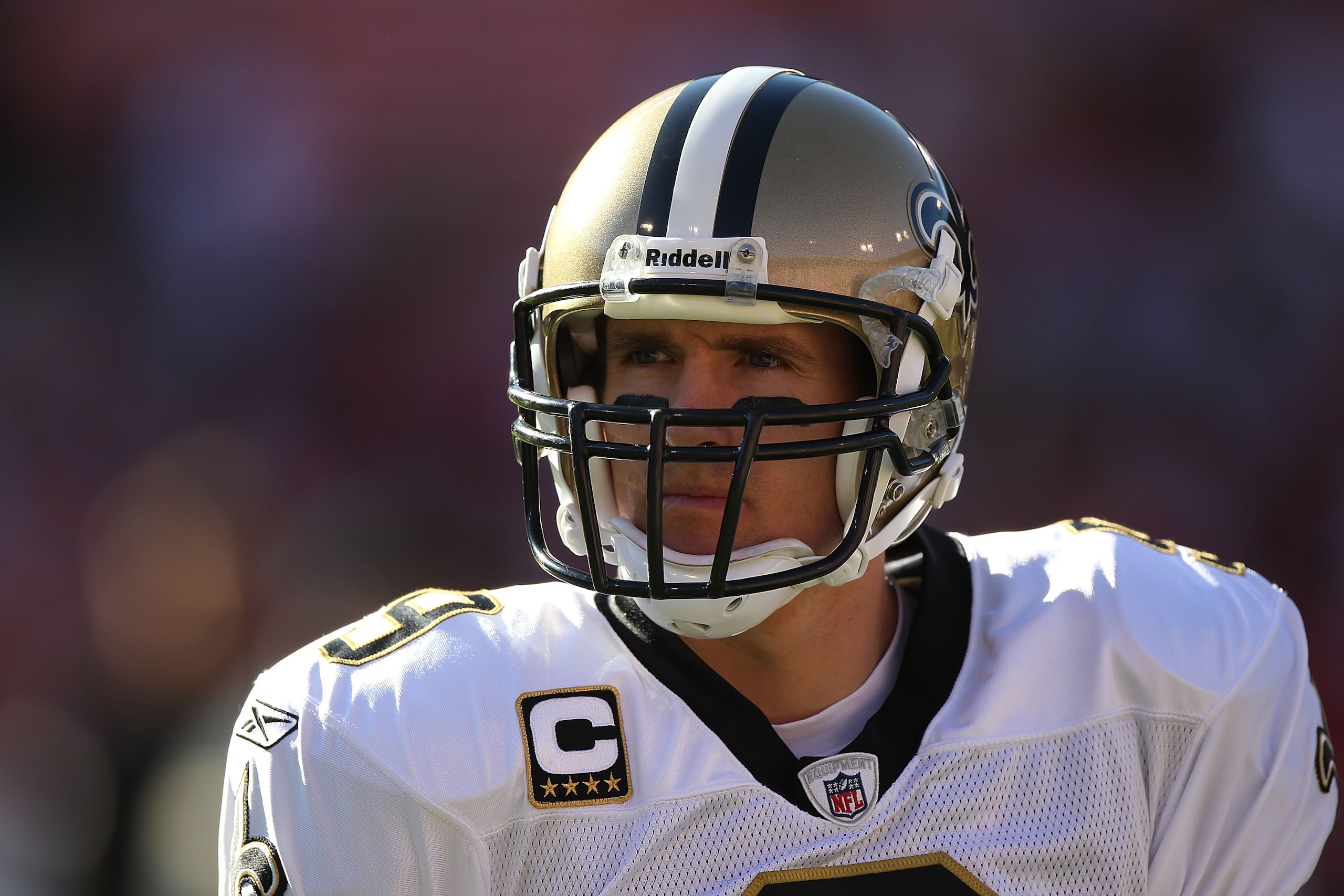 SAN FRANCISCO - SEPTEMBER 20:  Drew Brees #9 of the New Orleans Saints warms up against the San Francisco 49ers during an NFL game at Candlestick Park on September 20, 2010 in San Francisco, California.  (Photo by Jed Jacobsohn/Getty Images)