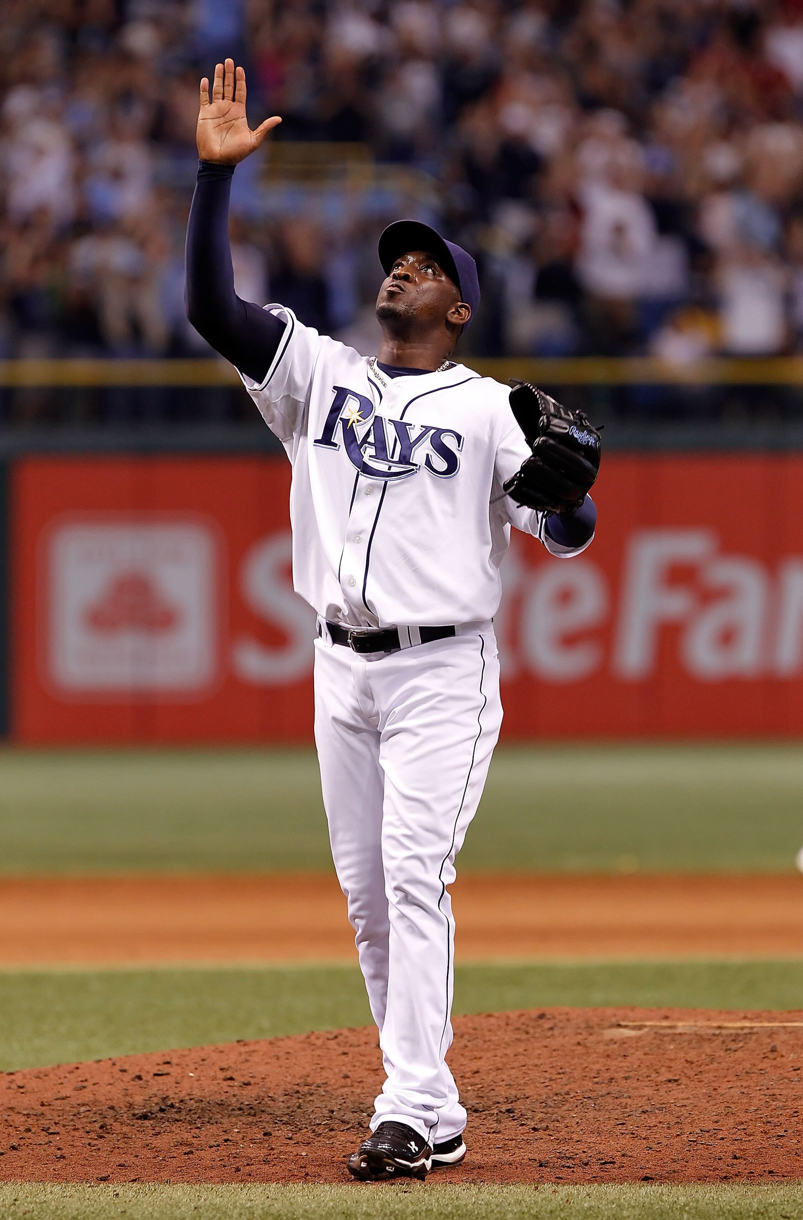 ST. PETERSBURG, FL - SEPTEMBER 15: Relief pitcher Rafael Soriano #29 of the Tampa Bay Rays celebrates his save against the New York Yankees at Tropicana Field on September 15, 2010 in St. Petersburg, Florida. (Photo by J. Meric/Getty Images) ST. PETERSBURG, FL - SEPTEMBER 15: Relief pitcher Rafael Soriano #29 of the Tampa Bay Rays celebrates his save against the New York Yankees at Tropicana Field on September 15, 2010 in St. Petersburg, Florida. (Photo by J. Meric/Getty Images)