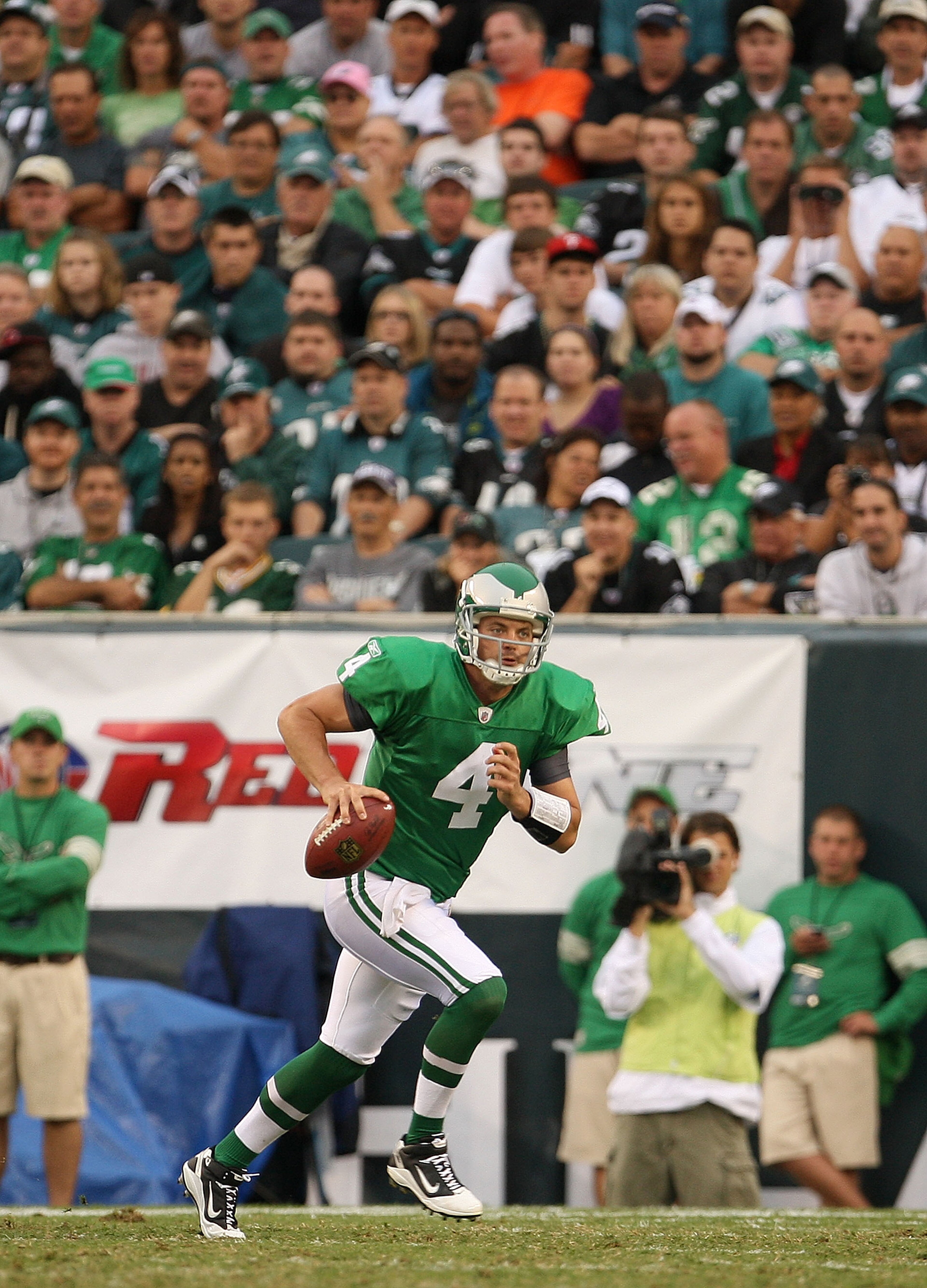 PHILADELPHIA - SEPTEMBER 12: Kevin Kolb #4 of the Philadelphia Eagles looks to throw a pass during a game against the Green Bay Packers at Lincoln Financial Field on September 12, 2010 in Philadelphia, Pennsylvania. (Photo by Mike Ehrmann/Getty Images) PHILADELPHIA - SEPTEMBER 12: Kevin Kolb #4 of the Philadelphia Eagles looks to throw a pass during a game against the Green Bay Packers at Lincoln Financial Field on September 12, 2010 in Philadelphia, Pennsylvania. (Photo by Mike Ehrmann/Getty Images)