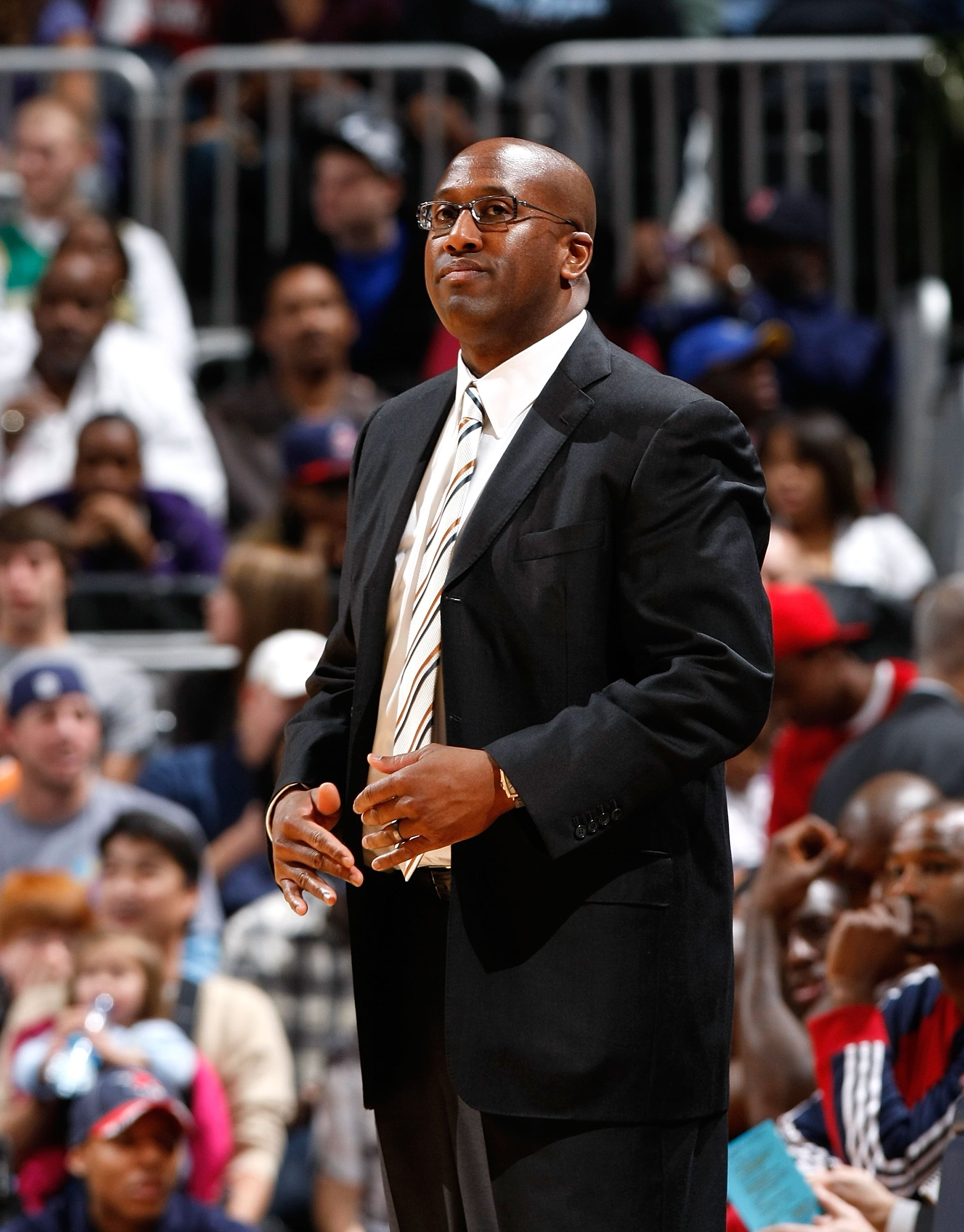 ATLANTA - DECEMBER 29:  Mike Brown of the Cleveland Cavaliers against the Atlanta Hawks at Philips Arena on December 29, 2009 in Atlanta, Georgia.  NOTE TO USER: User expressly acknowledges and agrees that, by downloading and/or using this Photograph, Use