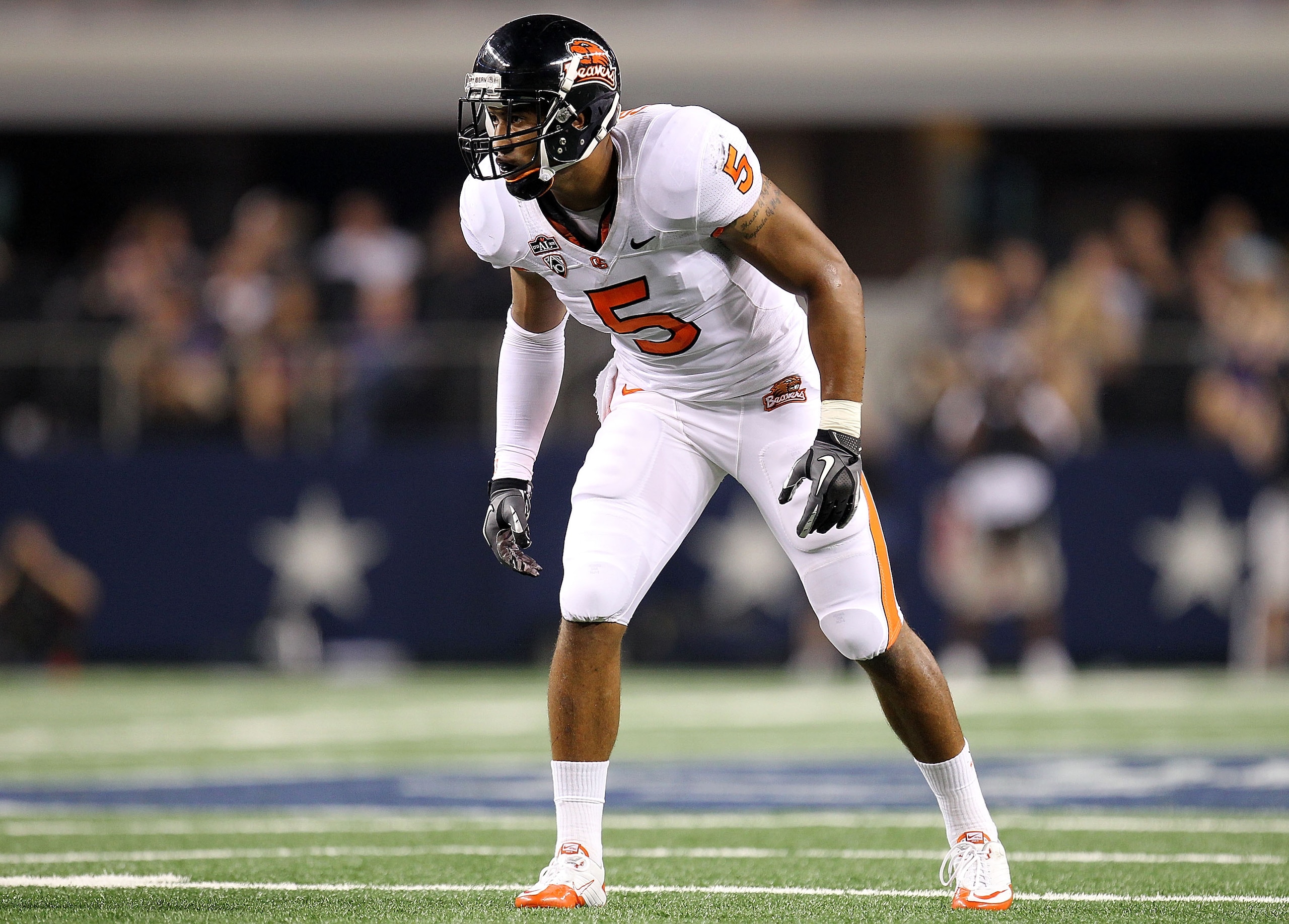ARLINGTON, TX - SEPTEMBER 04: Safety Cameron Collins #5 of the Oregon State Beavers at Cowboys Stadium on September 4, 2010 in Arlington, Texas. (Photo by Ronald Martinez/Getty Images) ARLINGTON, TX - SEPTEMBER 04: Safety Cameron Collins #5 of the Oregon State Beavers at Cowboys Stadium on September 4, 2010 in Arlington, Texas. (Photo by Ronald Martinez/Getty Images)