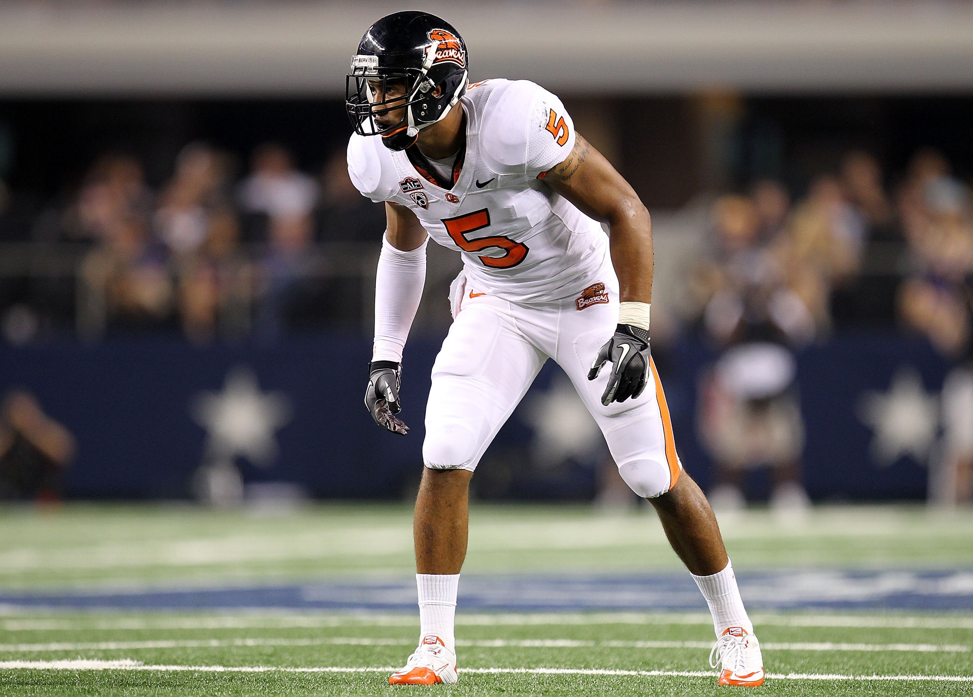 ARLINGTON, TX - SEPTEMBER 04: Safety Cameron Collins #5 of the Oregon State Beavers at Cowboys Stadium on September 4, 2010 in Arlington, Texas. (Photo by Ronald Martinez/Getty Images) ARLINGTON, TX - SEPTEMBER 04: Safety Cameron Collins #5 of the Oregon State Beavers at Cowboys Stadium on September 4, 2010 in Arlington, Texas. (Photo by Ronald Martinez/Getty Images)