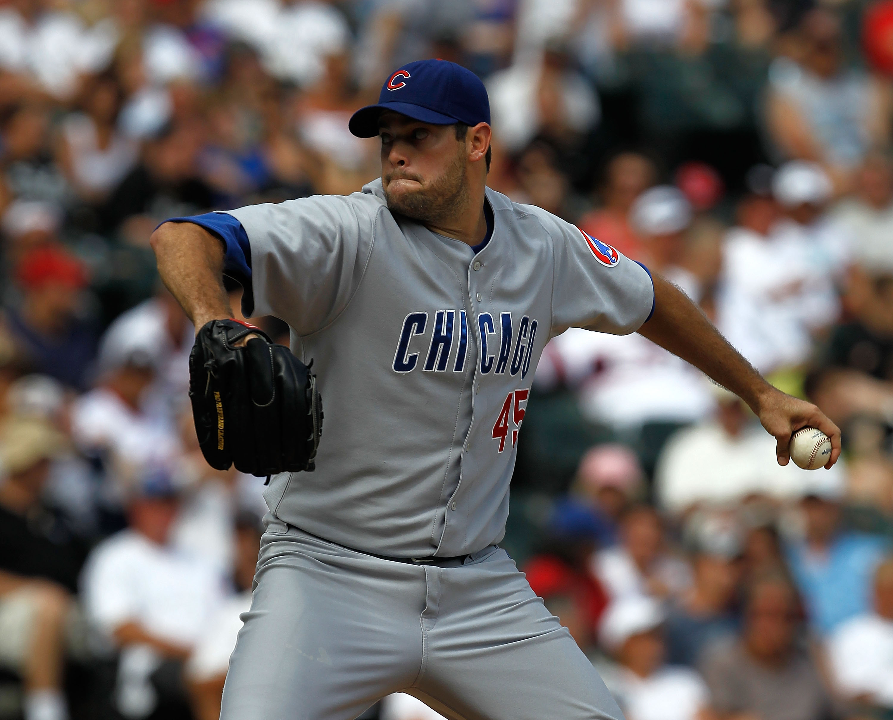 CHICAGO - JUNE 27: Sean Marshall #45 of the Chicago Cubs pitches against the Chicago White Sox at U.S. Cellular Field on June 27, 2010 in Chicago, Illinois. The Cubs defeated the White Sox 8-6. (Photo by Jonathan Daniel/Getty Images)