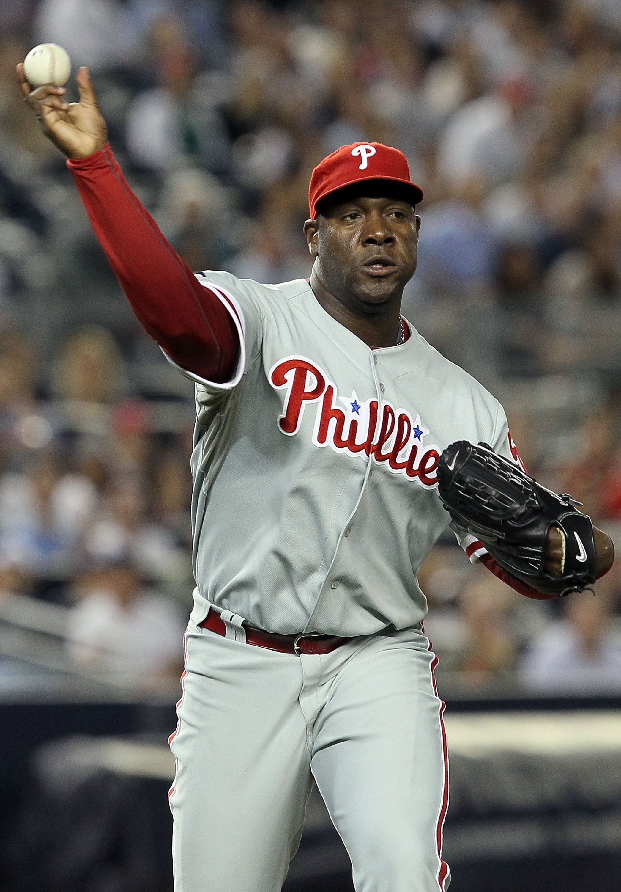 NEW YORK - JUNE 17:  Jose Contreras #52 of the Philadelphia Phillies throws against the New York Yankees on June 17, 2010 at Yankee Stadium in the Bronx borough of New York City.  (Photo by Jim McIsaac/Getty Images)