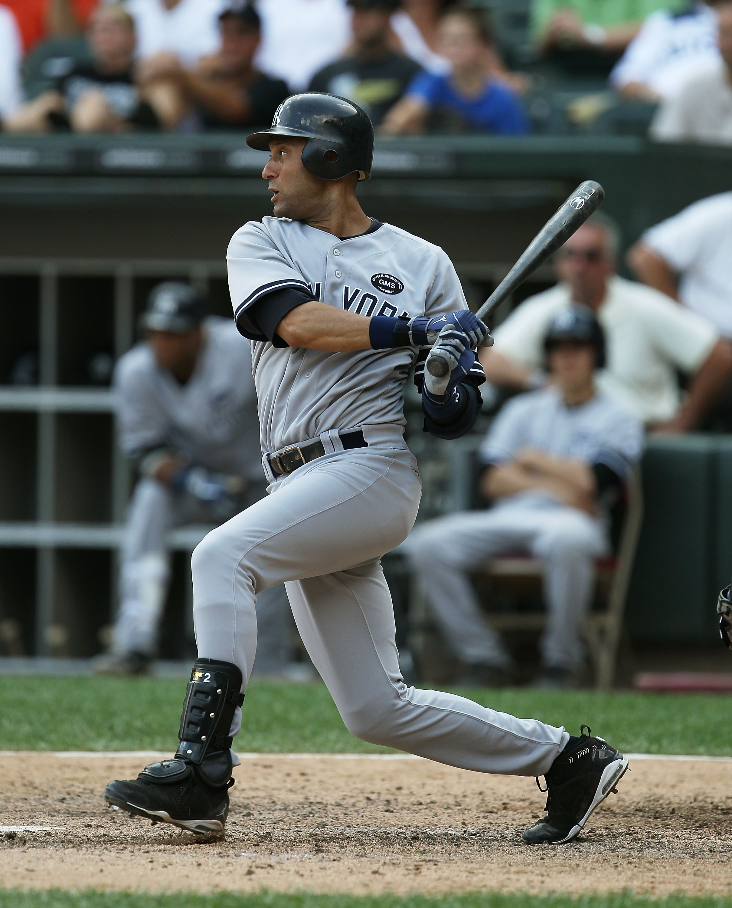 CHICAGO - AUGUST 29: Deter Jeter #2 of the New York Yankees hits the ball against the Chicago White Sox at U.S. Cellular Field on August 29, 2010 in Chicago, Illinois. The Yankees defeated the White Sox 2-1. (Photo by Jonathan Daniel/Getty Images)