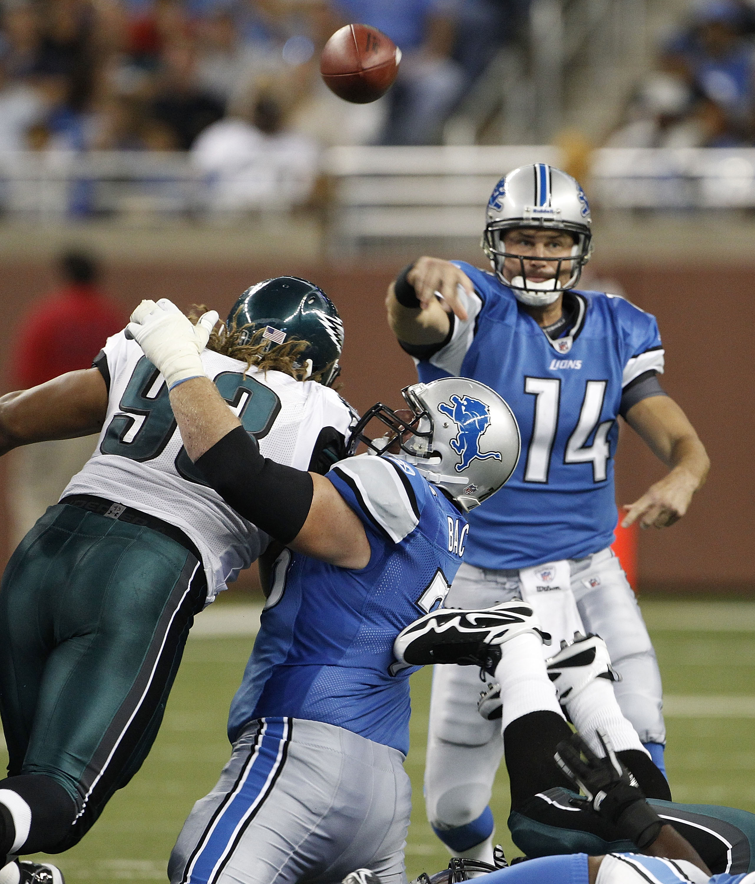 DETROIT - SEPTEMBER 19:  Shaun Hill #14 of the Detroit Lions drops back to pass during the game against the Philadelphia Eagles at Ford Field on September 19, 2010 in Detroit, Michigan. The Eagles defeated the Lions 35-32.  (Photo by Leon Halip/Getty Imag
