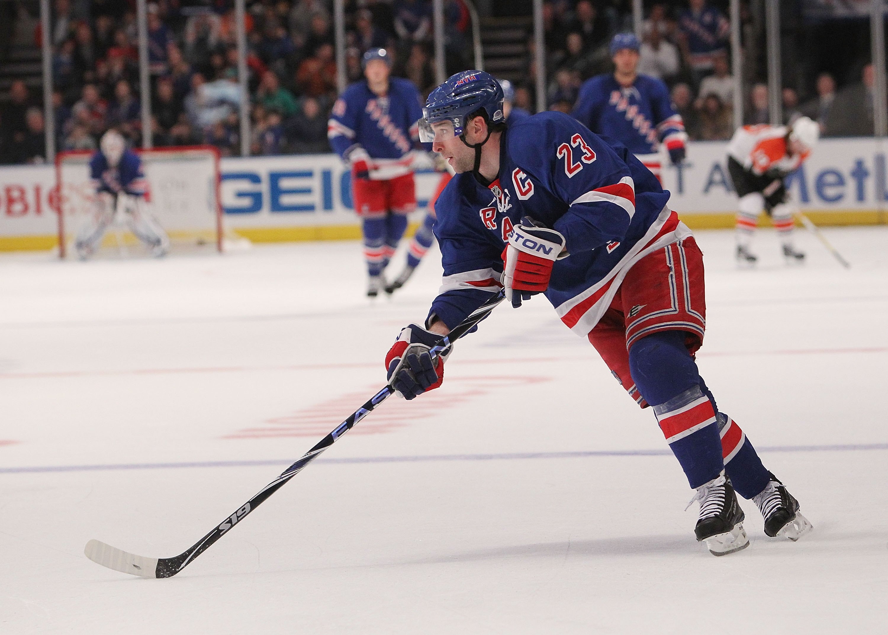 NEW YORK - MARCH 14:  Chris Drury of the New York Rangers skates with the puck against the Philadelphia Flyers at Madison Square Garden on March 14, 2010 in New York City.  (Photo by Nick Laham/Getty Images)