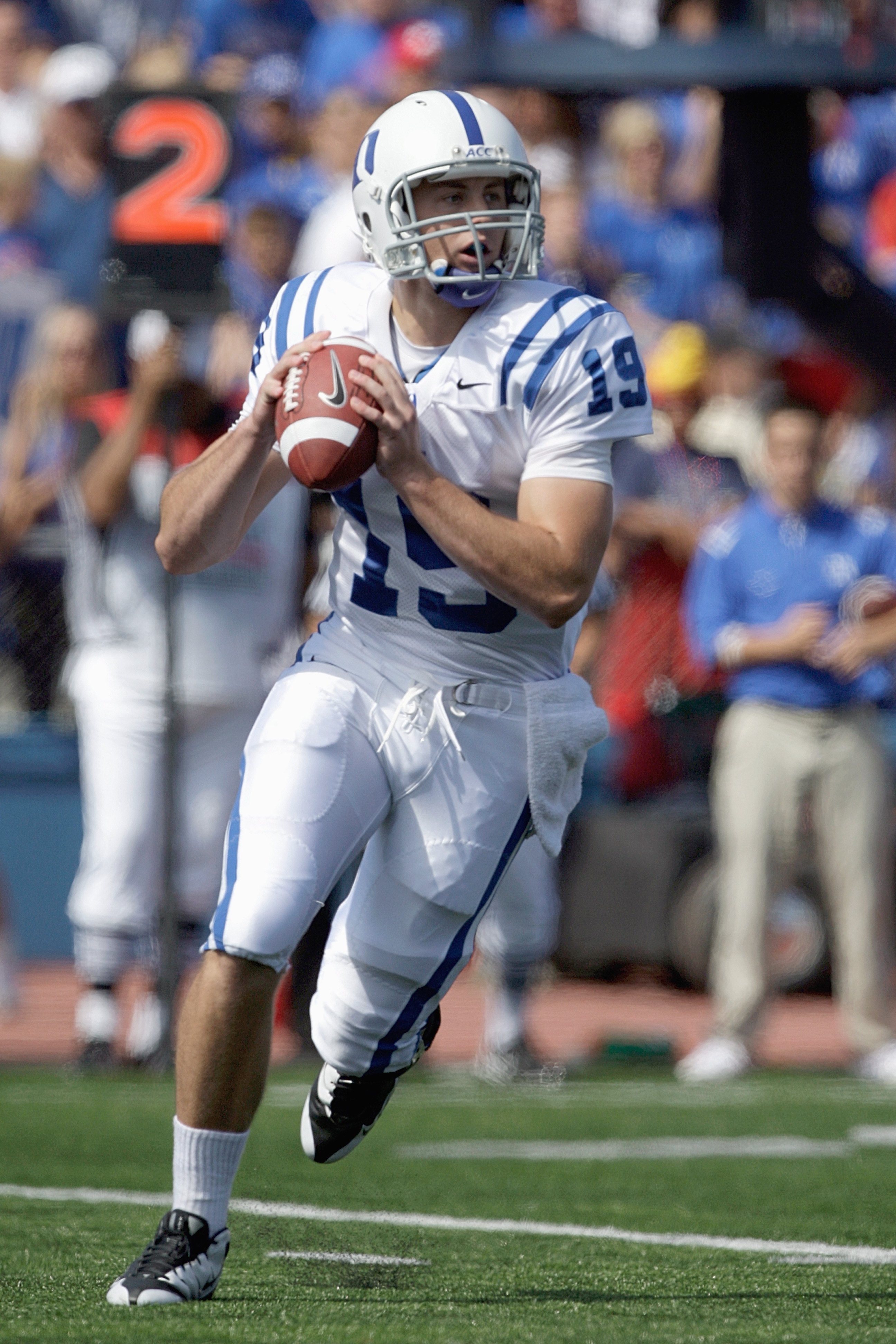 LAWRENCE, KS - SEPTEMBER 19:  Quarterback Sean Renfree #19 of the Duke Blue Devils looks to pass the ball during the game against the Kansas Jayhawks at Kivisto Field at Memorial Stadium on September 19, 2009 in Lawrence, Kansas. (Photo by Jamie Squire/Ge