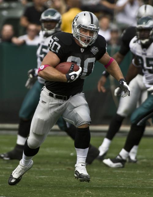 Zach Miller will be one of the Raiders' keys to victory