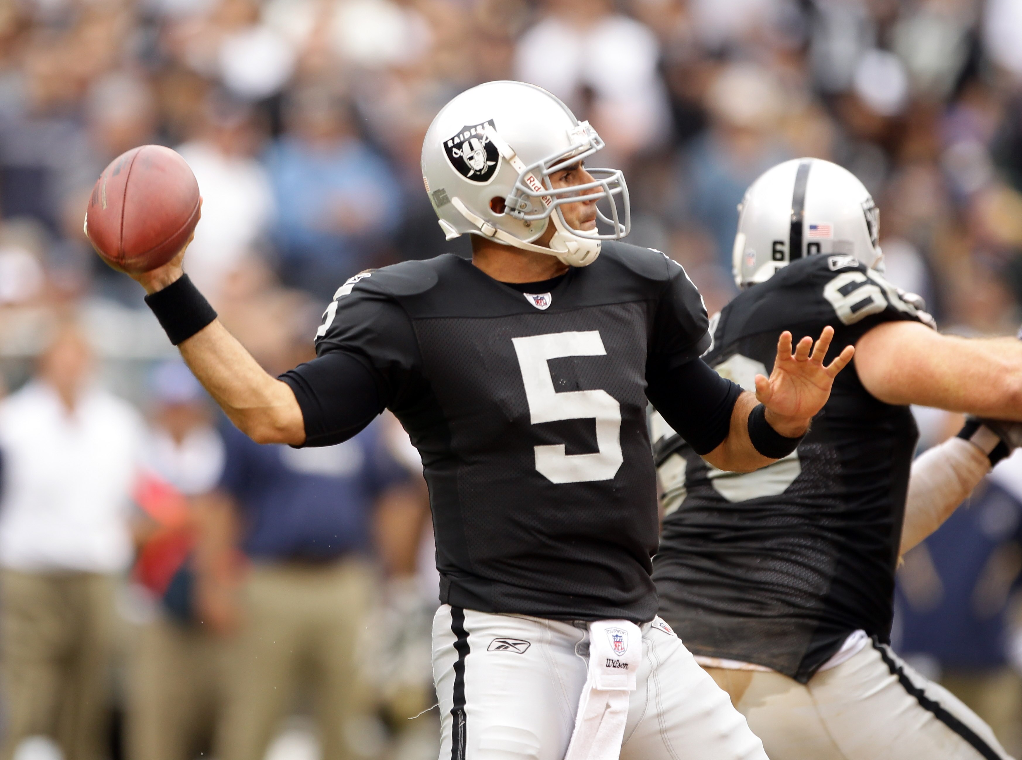 OAKLAND, CA - SEPTEMBER 19:  Bruce Gradkowski #5 of the Oakland Raiders in action against the St. Louis Rams at the Oakland-Alameda County Coliseum on September 19, 2010 in Oakland, California.  (Photo by Ezra Shaw/Getty Images)
