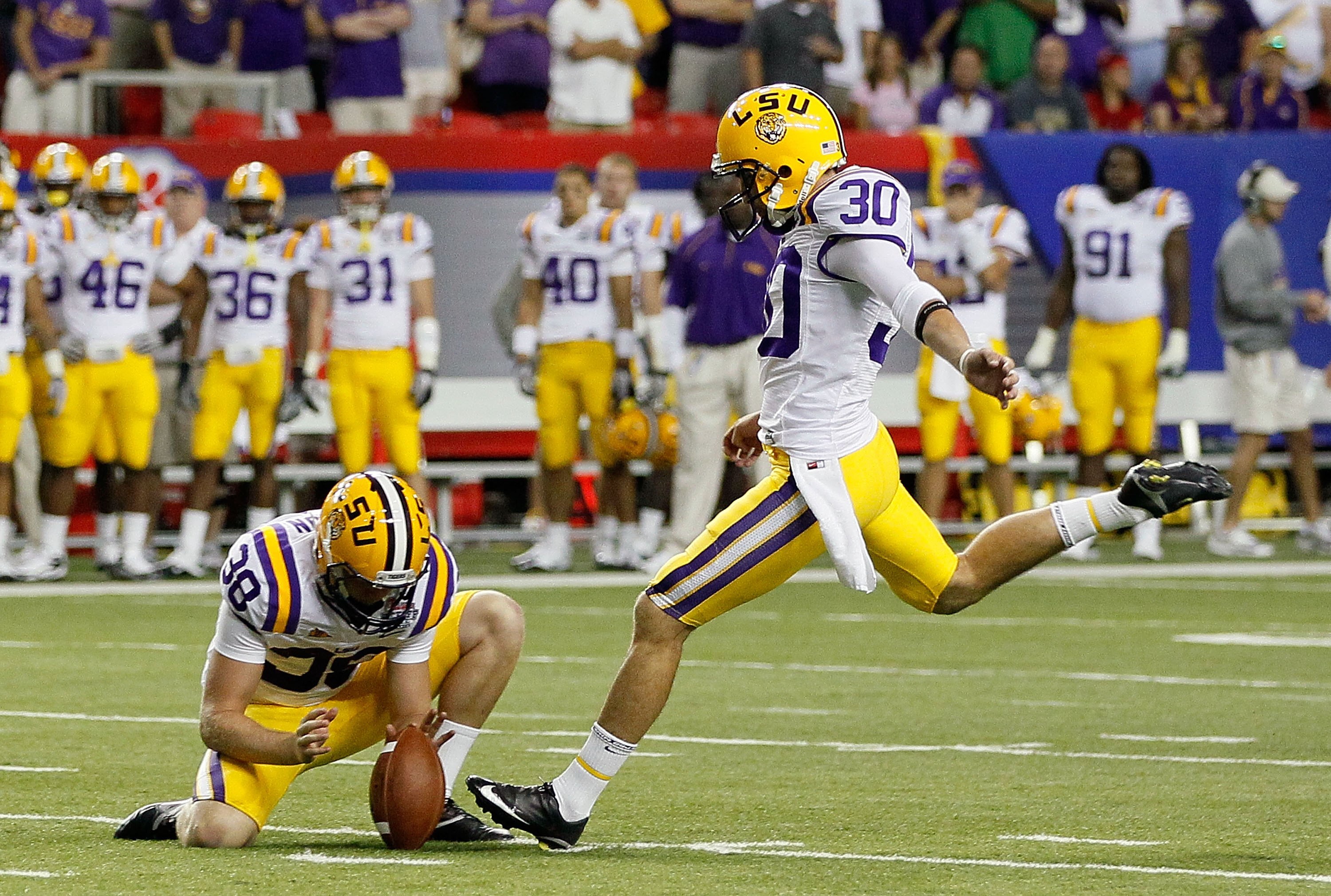 ATLANTA - SEPTEMBER 04: Josh Jasper #30 of the LSU Tigers against the North Carolina Tar Heels during the Chick-fil-A Kickoff Game at Georgia Dome on September 4, 2010 in Atlanta, Georgia. (Photo by Kevin C. Cox/Getty Images) ATLANTA - SEPTEMBER 04: Josh Jasper #30 of the LSU Tigers against the North Carolina Tar Heels during the Chick-fil-A Kickoff Game at Georgia Dome on September 4, 2010 in Atlanta, Georgia. (Photo by Kevin C. Cox/Getty Images)
