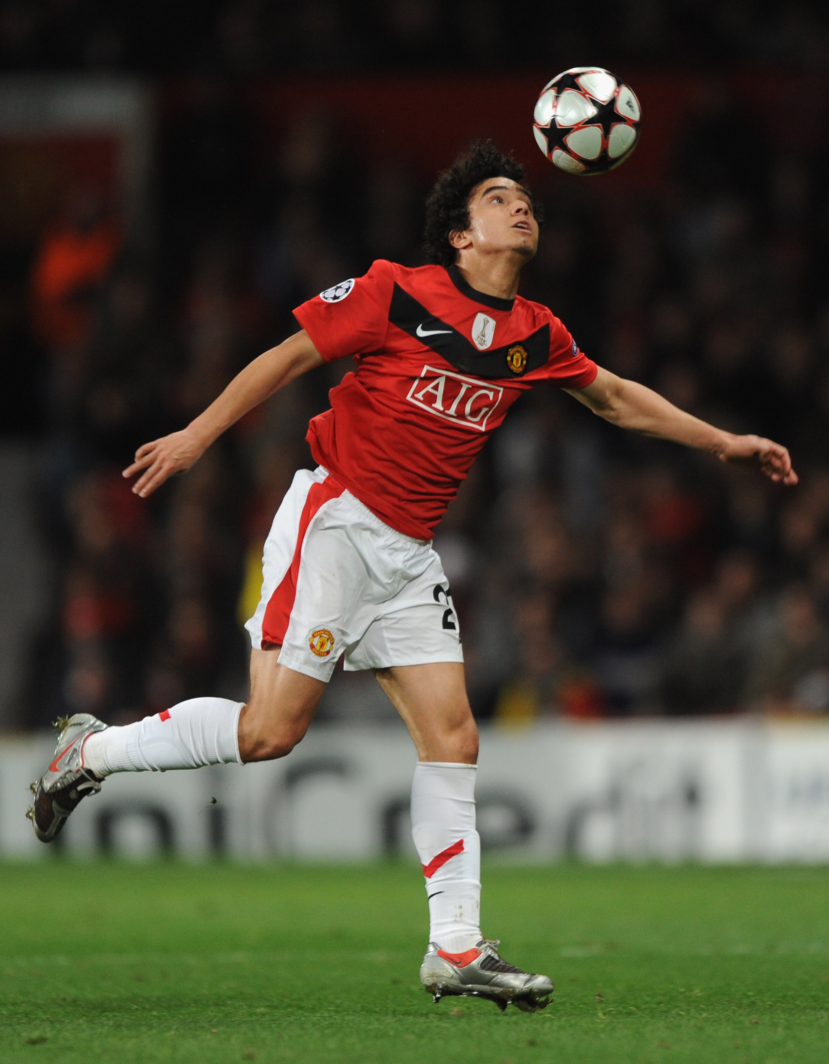 MANCHESTER, UNITED KINGDOM - NOVEMBER 25:  Rafael Da Silva of Manchester United in action during the UEFA Champions League Group B match between Manchester United and Besiktas at Old Trafford on November 25, 2009 in Manchester, England. (Photo by Laurence