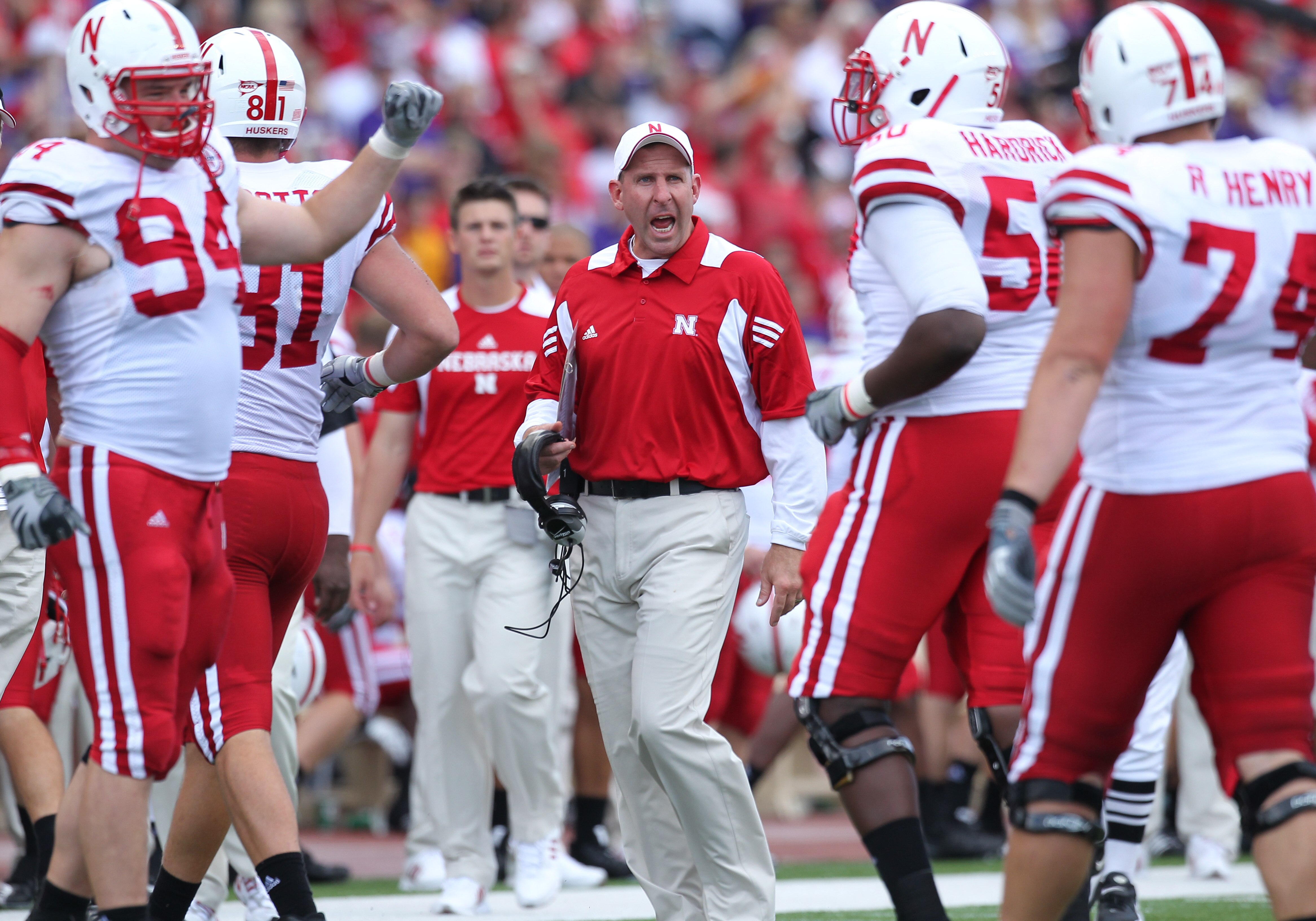 SEATTLE - SEPTEMBER 18: Head coach Bo Pelini of the Nebraska Cornhuskers looks on against the Washington Huskies on September 18, 2010 at Husky Stadium in Seattle, Washington. (Photo by Otto Greule Jr/Getty Images)