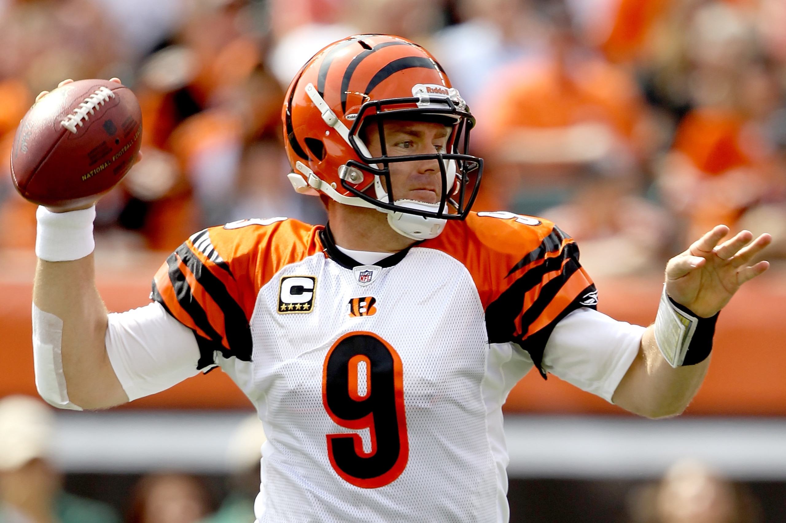 CINCINNATI - SEPTEMBER 19: Quarterback Carson Palmer #9 of the Cincinnati Bengals makes a pass against the Baltimore Ravens at Paul Brown Stadium on September 19, 2010 in Cincinnati, Ohio. (Photo by Matthew Stockman/Getty Images) CINCINNATI - SEPTEMBER 19: Quarterback Carson Palmer #9 of the Cincinnati Bengals makes a pass against the Baltimore Ravens at Paul Brown Stadium on September 19, 2010 in Cincinnati, Ohio. (Photo by Matthew Stockman/Getty Images)