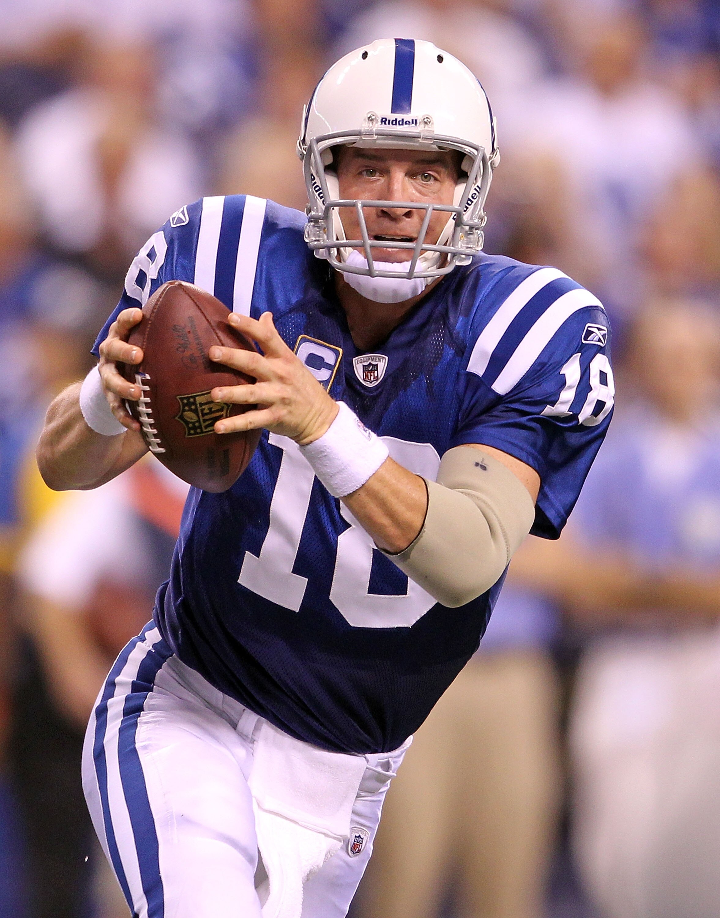 INDIANAPOLIS - SEPTEMBER 19:  Peyton Manning #18 of the Indianapolis Colts looks to throw a pass during the NFL game against the New York Giants  at Lucas Oil Stadium on September 19, 2010 in Indianapolis, Indiana.  (Photo by Andy Lyons/Getty Images)