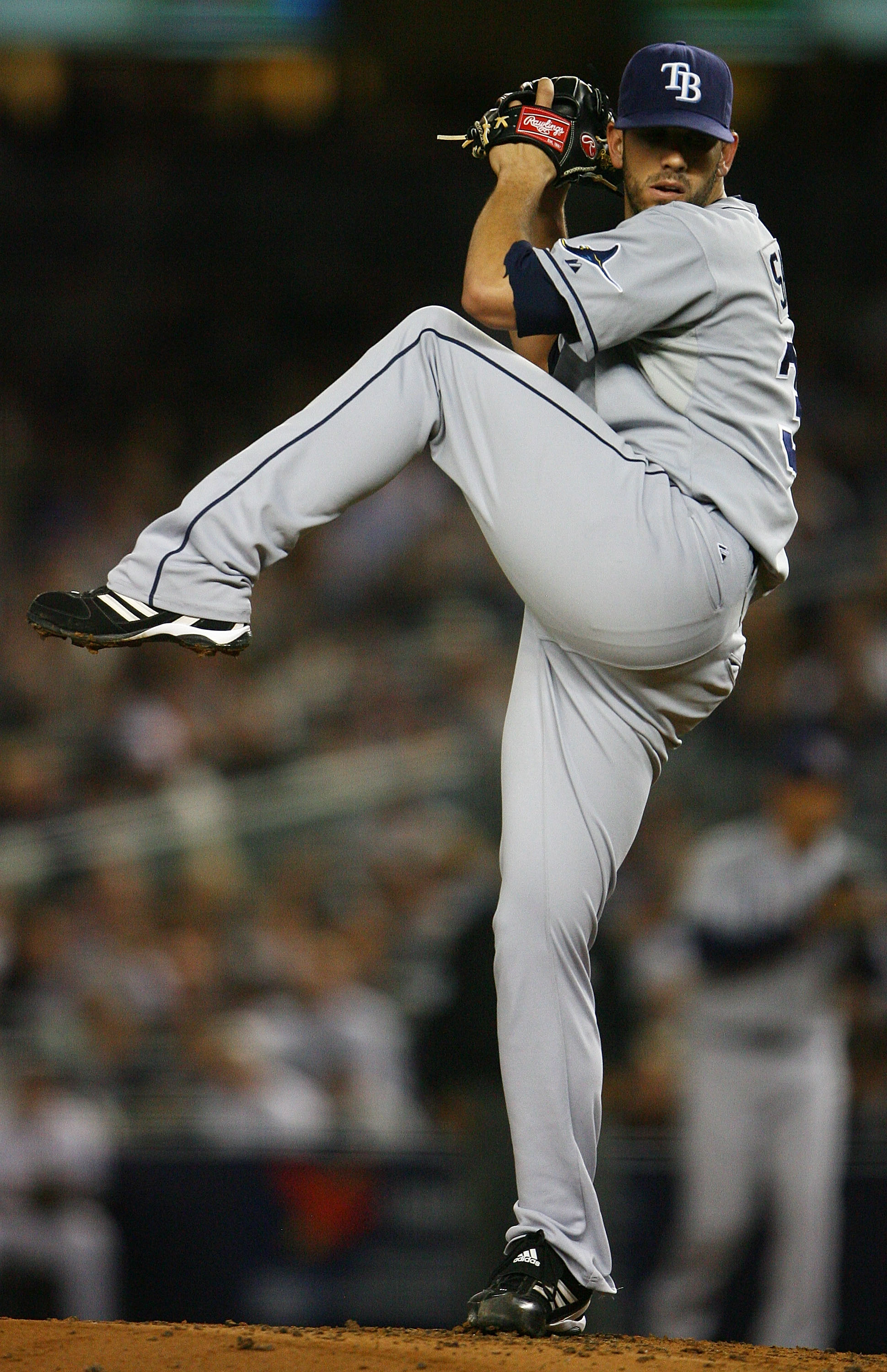 NEW YORK - SEPTEMBER 21:  James Shields #33 of the Tampa Bay Rays pitches against the New York Yankees on September 21, 2010 at Yankee Stadium in the Bronx borough of New York City.  (Photo by Andrew Burton/Getty Images)