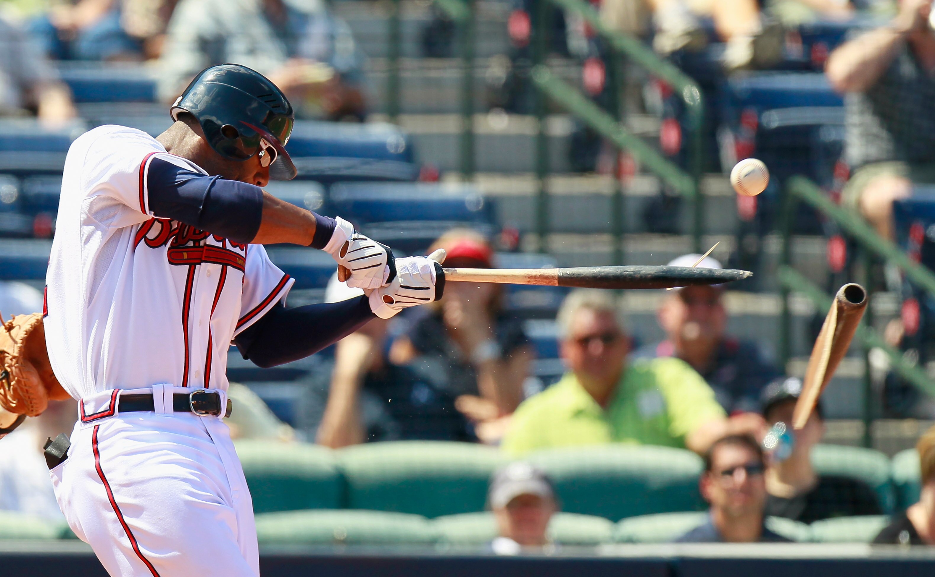 ATLANTA - SEPTEMBER 15:  Jason Heyward #22 of the Atlanta Braves breaks his bat on an infield grounder in the seventh inning against the Washington Nationals at Turner Field on September 15, 2010 in Atlanta, Georgia.  (Photo by Kevin C. Cox/Getty Images)