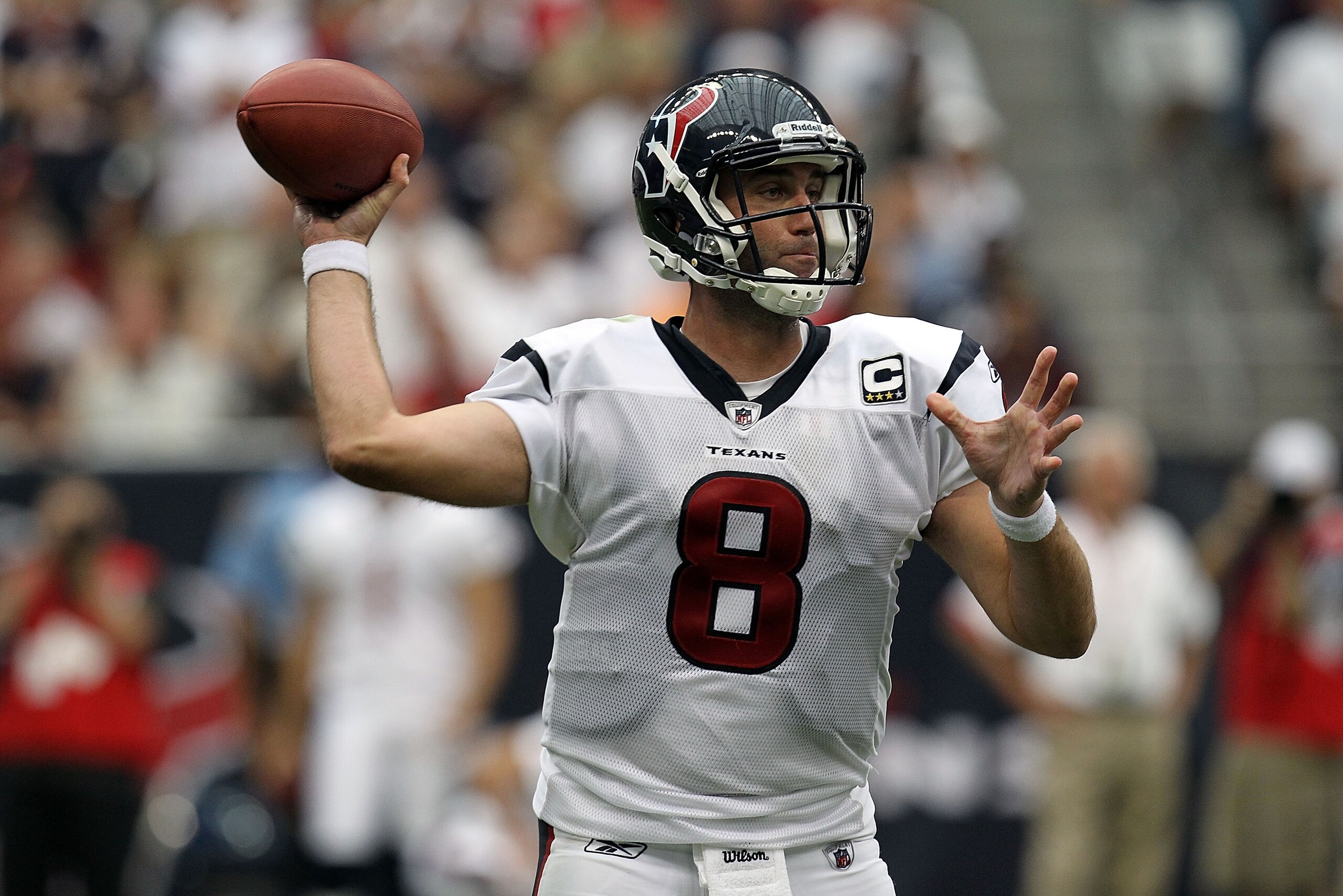 HOUSTON - SEPTEMBER 12:  Quarterback Matt Schaub #8 of the Houston Texans drops back to pass against the Indianapolis Colts during the NFL season opener at Reliant Stadium on September 12, 2010 in Houston, Texas.  (Photo by Ronald Martinez/Getty Images)