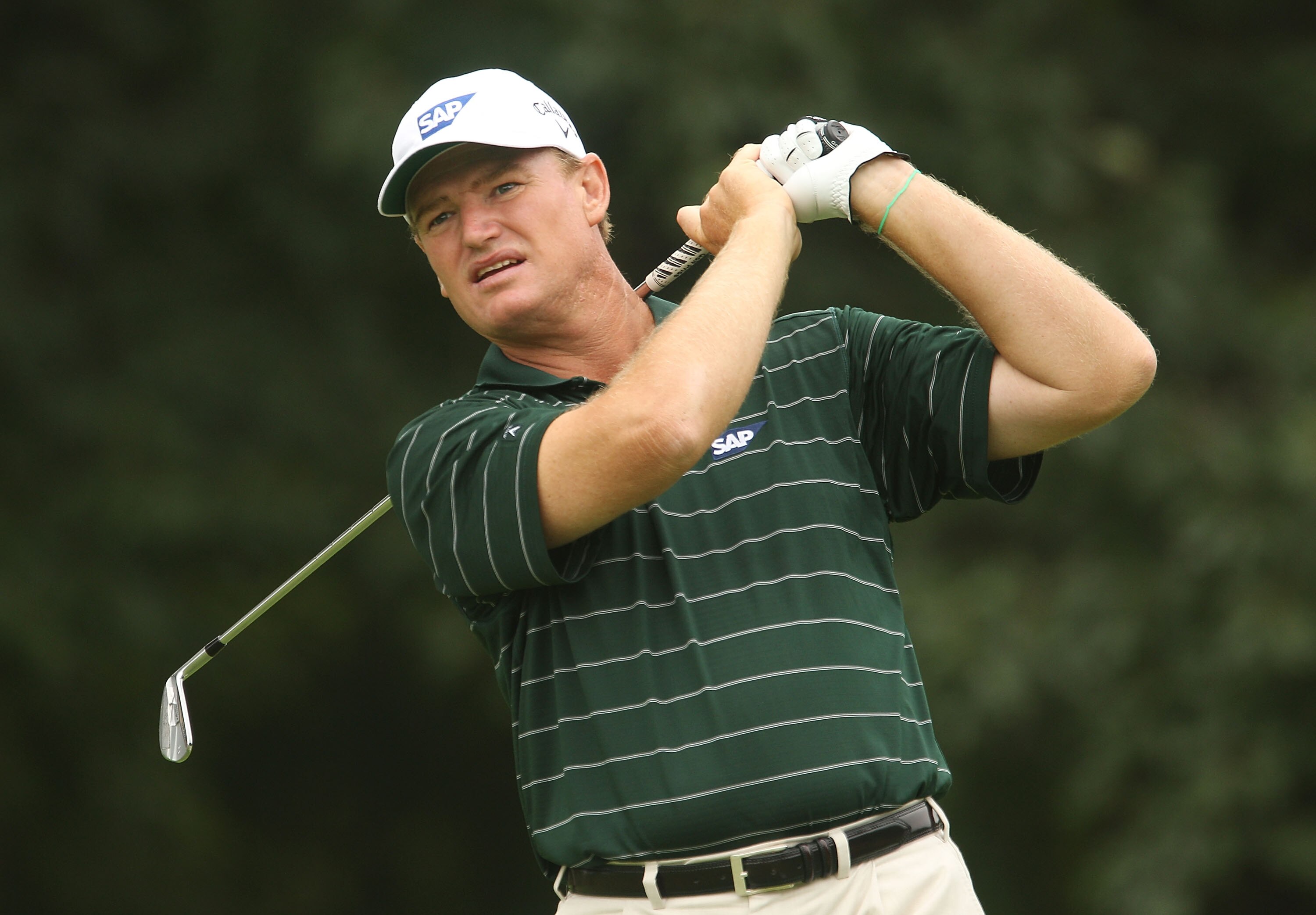 LEMONT, IL - SEPTEMBER 09:  Ernie Els of South Africa watches his tee shot on the second hole during the first round of the BMW Championship at Cog Hill Golf & Country Club on September 9, 2010 in Lemont, Illinois.  (Photo by Scott Halleran/Getty Images)