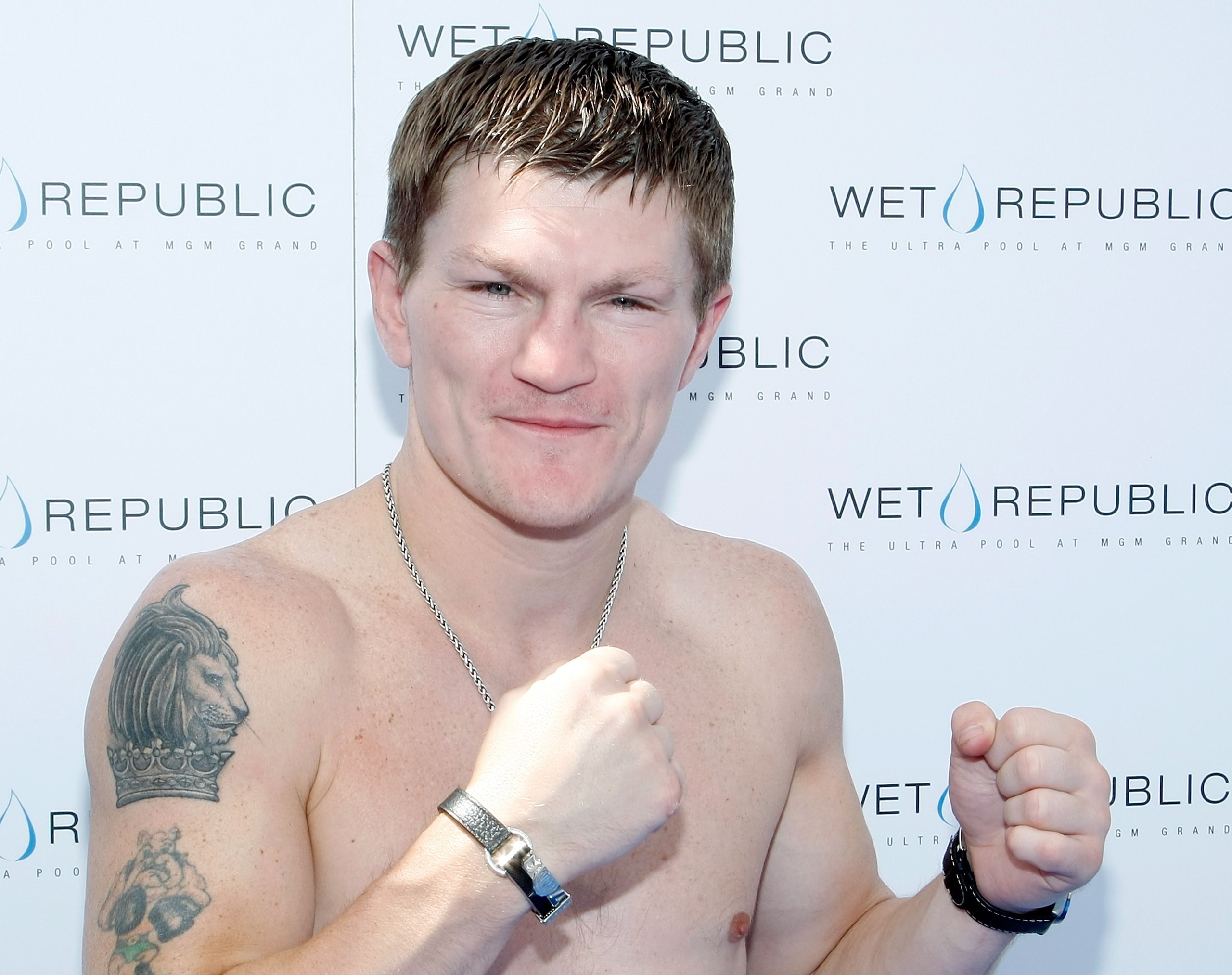 LAS VEGAS - MAY 03:  Boxer Ricky Hatton of England hosts an event at the Wet Republic pool at the MGM Grand Hotel/Casino May 3, 2009 in Las Vegas, Nevada. Hatton was knocked out in the second round by Manny Pacquiao of the Philippines in their junior welt