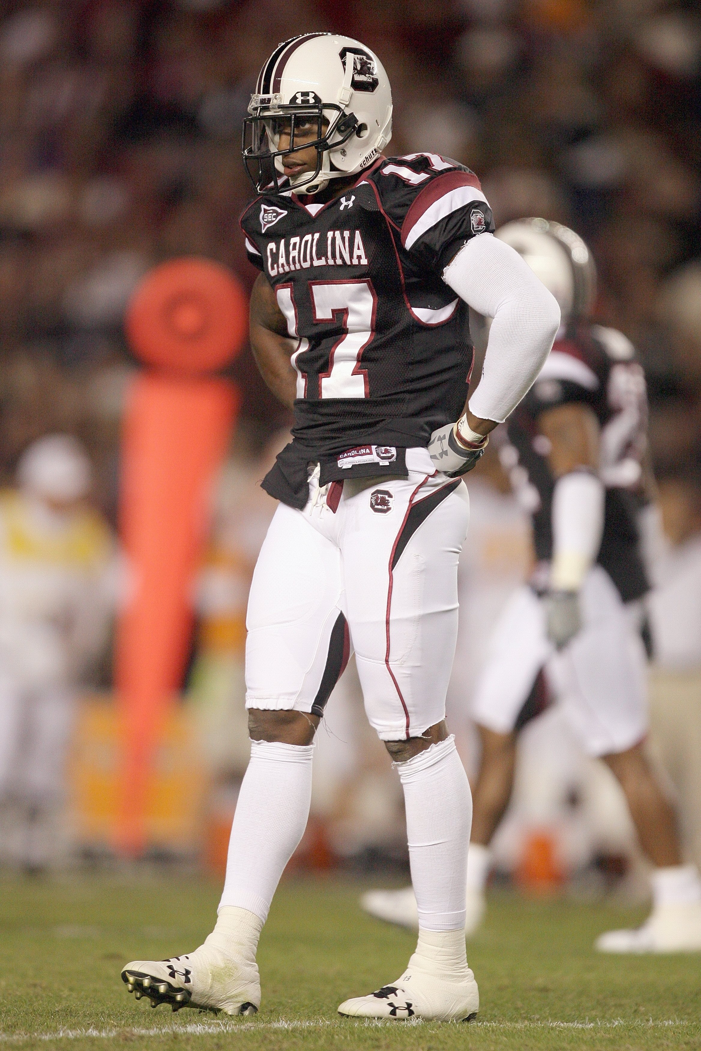 COLUMBIA - NOVEMBER 1:  Chris Culliver #17 of the South Carolina Gamecocks walks on the field during the game against the Tennessee Volunteers at Williams-Brice Stadium on November 1, 2008 in Columbia, South Carolina. (Photo by: Streeter Lecka/Getty Image