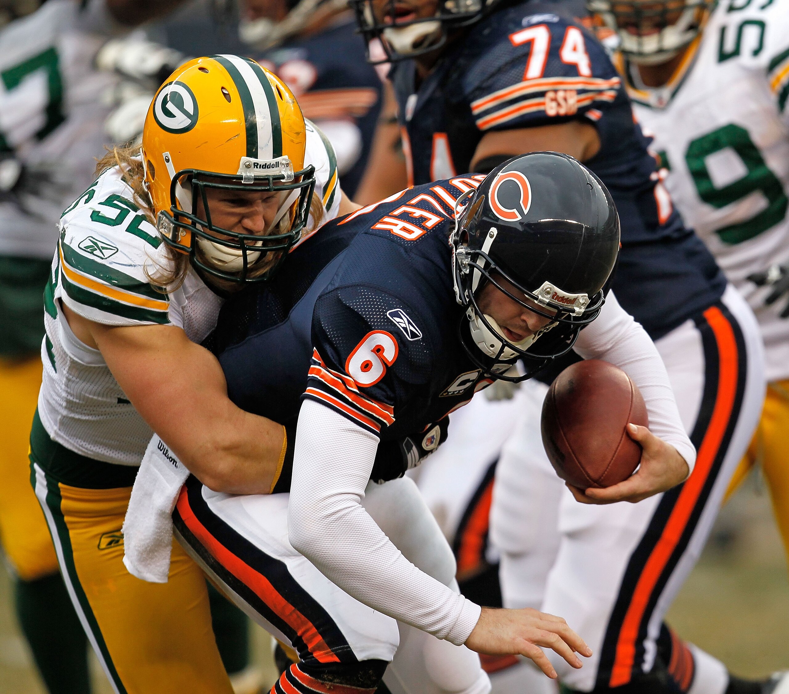CHICAGO - DECEMBER 13: Clay Matthews #52 of the Green Bay Packers sacks Jay Cutler #6 of the Chicago Bears at Soldier Field on December 13, 2009 in Chicago, Illinois. The Packers defeated the Bears 21-14. (Photo by Jonathan Daniel/Getty Images) CHICAGO - DECEMBER 13: Clay Matthews #52 of the Green Bay Packers sacks Jay Cutler #6 of the Chicago Bears at Soldier Field on December 13, 2009 in Chicago, Illinois. The Packers defeated the Bears 21-14. (Photo by Jonathan Daniel/Getty Images)