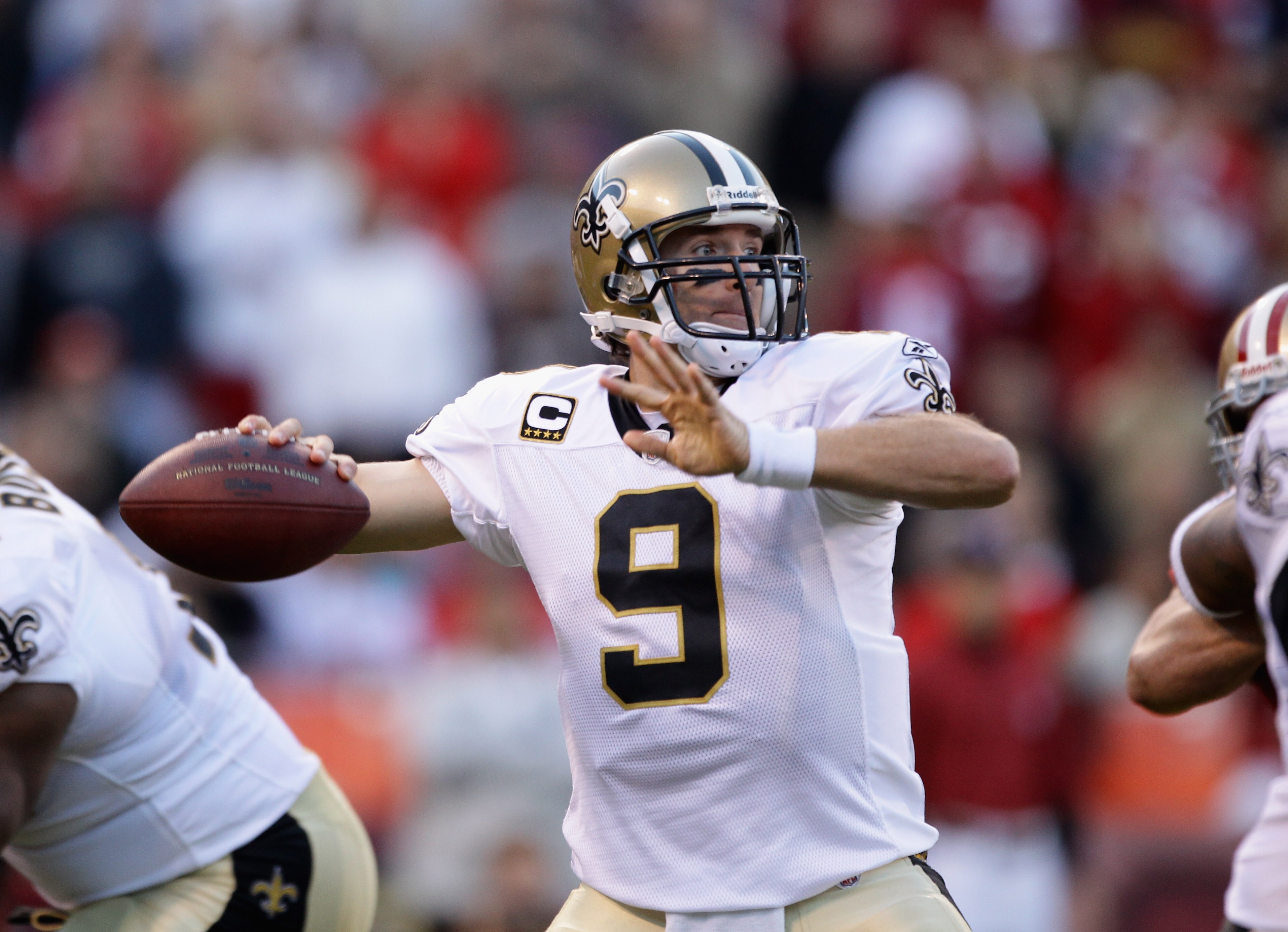 SAN FRANCISCO - SEPTEMBER 20:  Drew Brees #9 of the New Orleans Saints in action during their game against the San Francisco 49ers at Candlestick Park on September 20, 2010 in San Francisco, California.  (Photo by Ezra Shaw/Getty Images)
