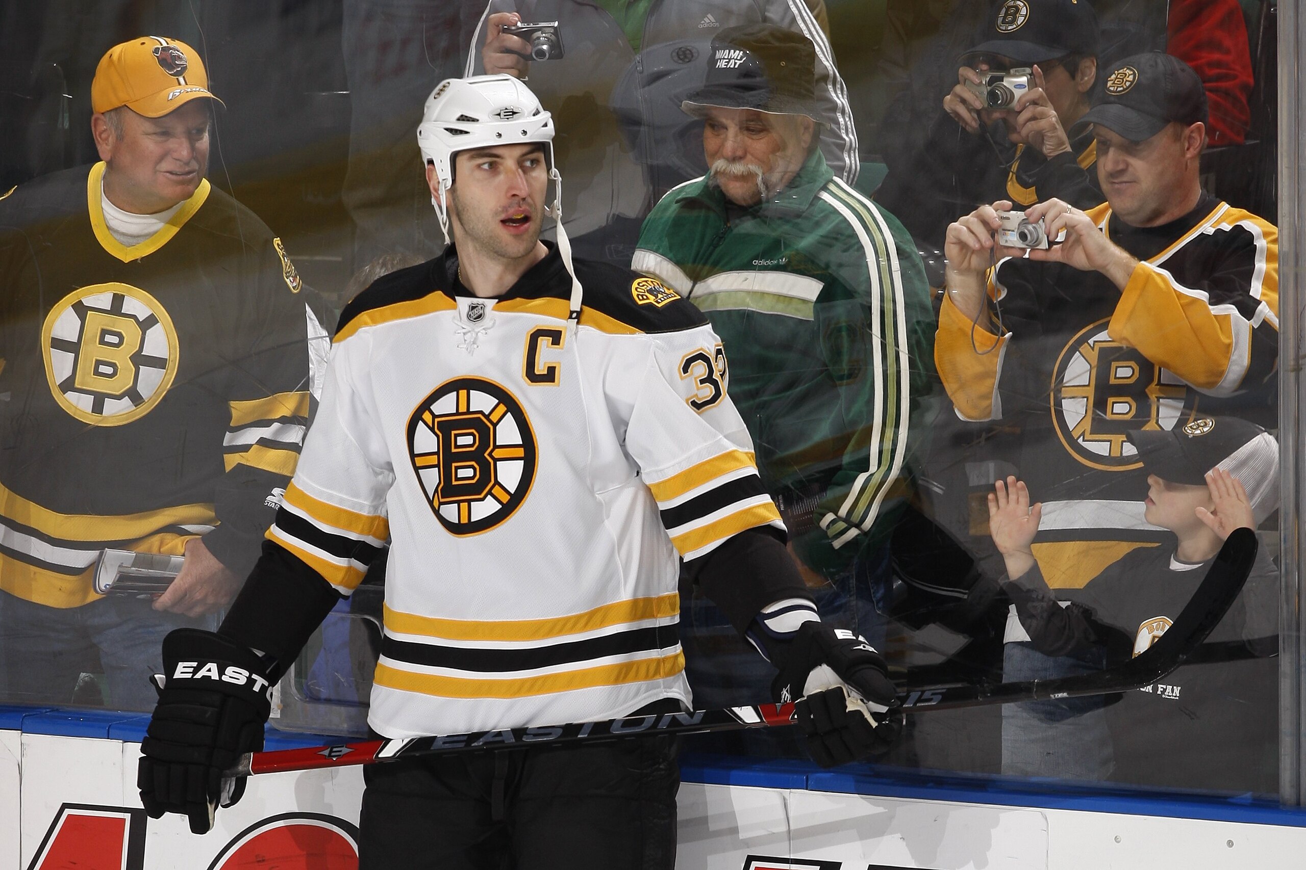 SUNRISE, FL - FEBRUARY 13: Zdeno Chara #33 of the Boston Bruins warms up prior to the game against the Florida Panthers on February 13, 2010 at the BankAtlantic Center in Sunrise, Florida. The Bruins defeated the Panthers 3-2. (Photo by Joel Auerbach/Gett
