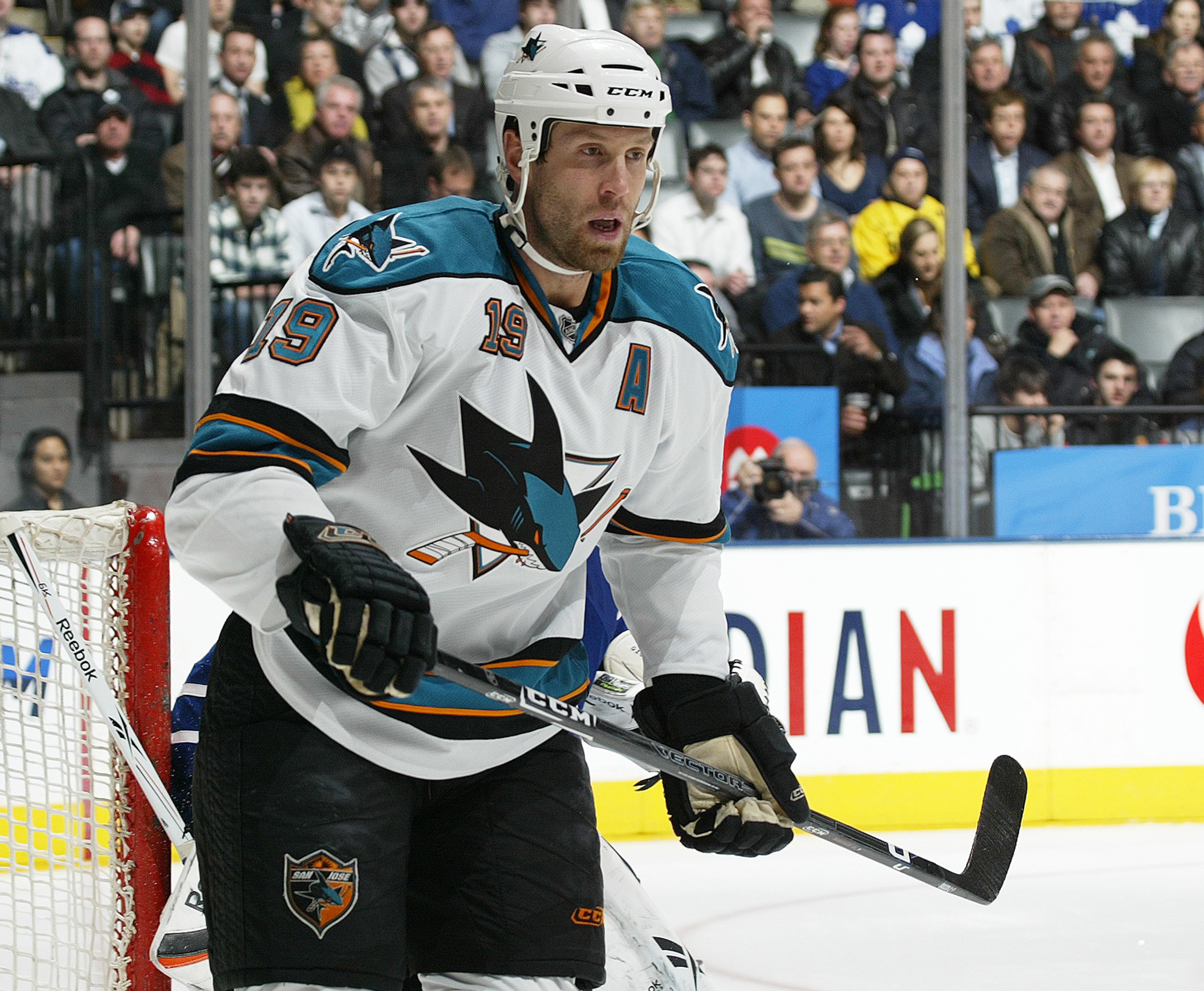 TORONTO, ON - FEBRUARY 8:  Joe Thornton #19 of the San Jose Shark skates in a game against the Toronto Maple Leafs on February 8, 2010 at the Air Canada Centre in Toronto, Ontario. The Sharks defeated the Leafs 3-2. (Photo by Claus Andersen/Getty Images)