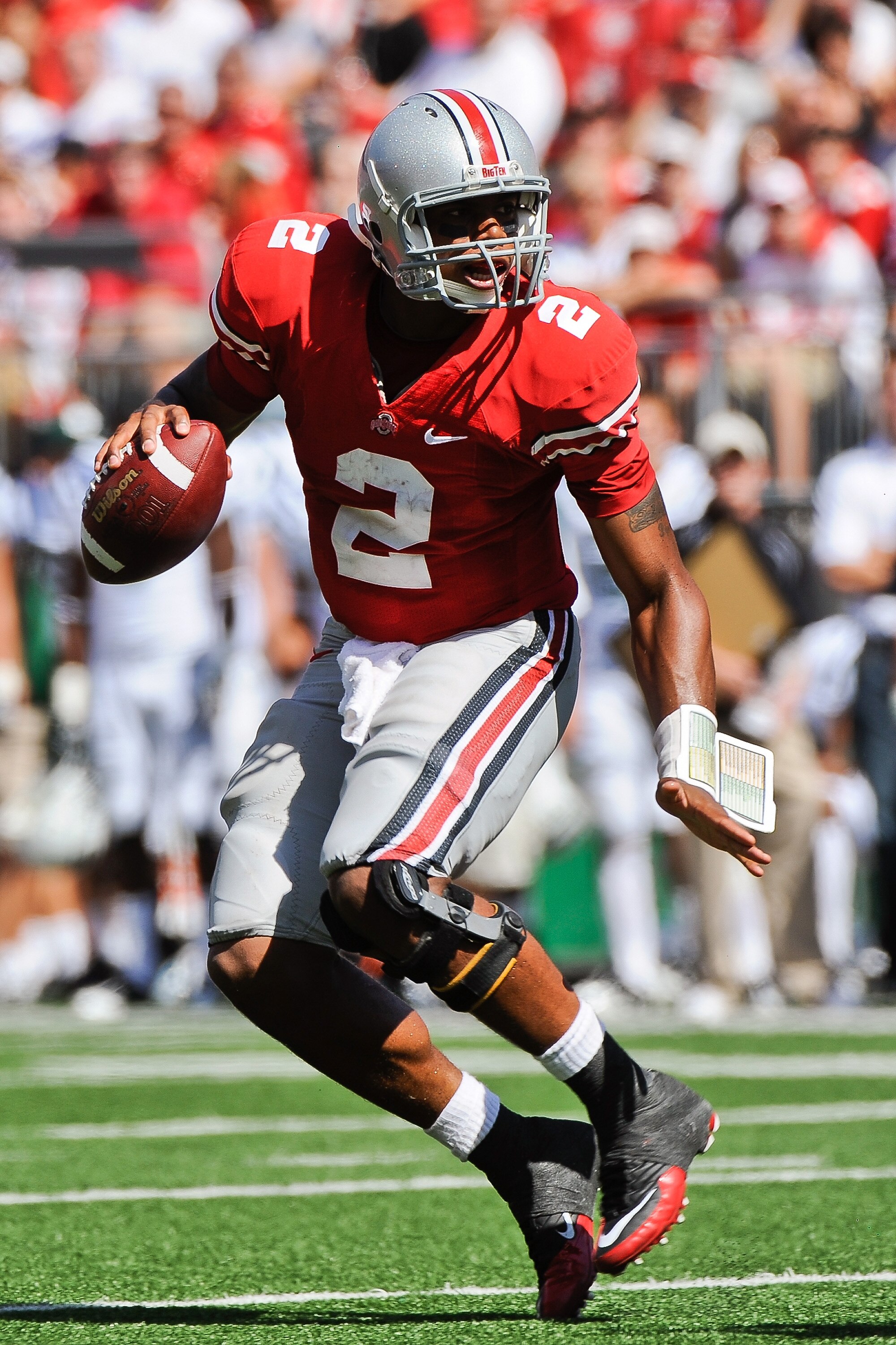 COLUMBUS, OH - SEPTEMBER 18:  Terrelle Pryor #2 of the Ohio State Buckeyes runs with the ball against the Ohio Bobcats at Ohio Stadium on September 18, 2010 in Columbus, Ohio.  (Photo by Jamie Sabau/Getty Images)
