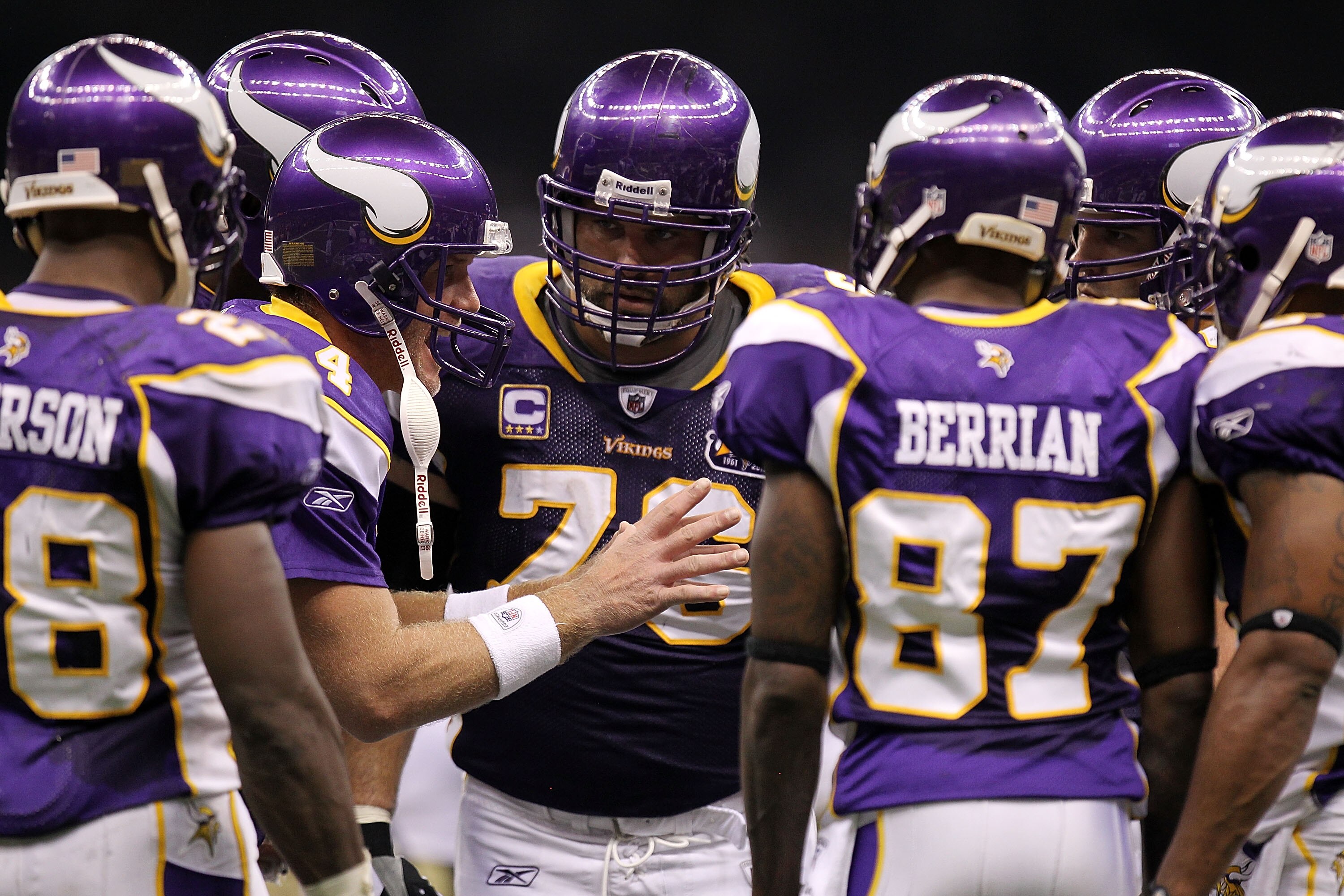 NEW ORLEANS - SEPTEMBER 09:  Quarterback Brett Favre #4 of the Minnesota Vikings at Louisiana Superdome on September 9, 2010 in New Orleans, Louisiana.  (Photo by Ronald Martinez/Getty Images)