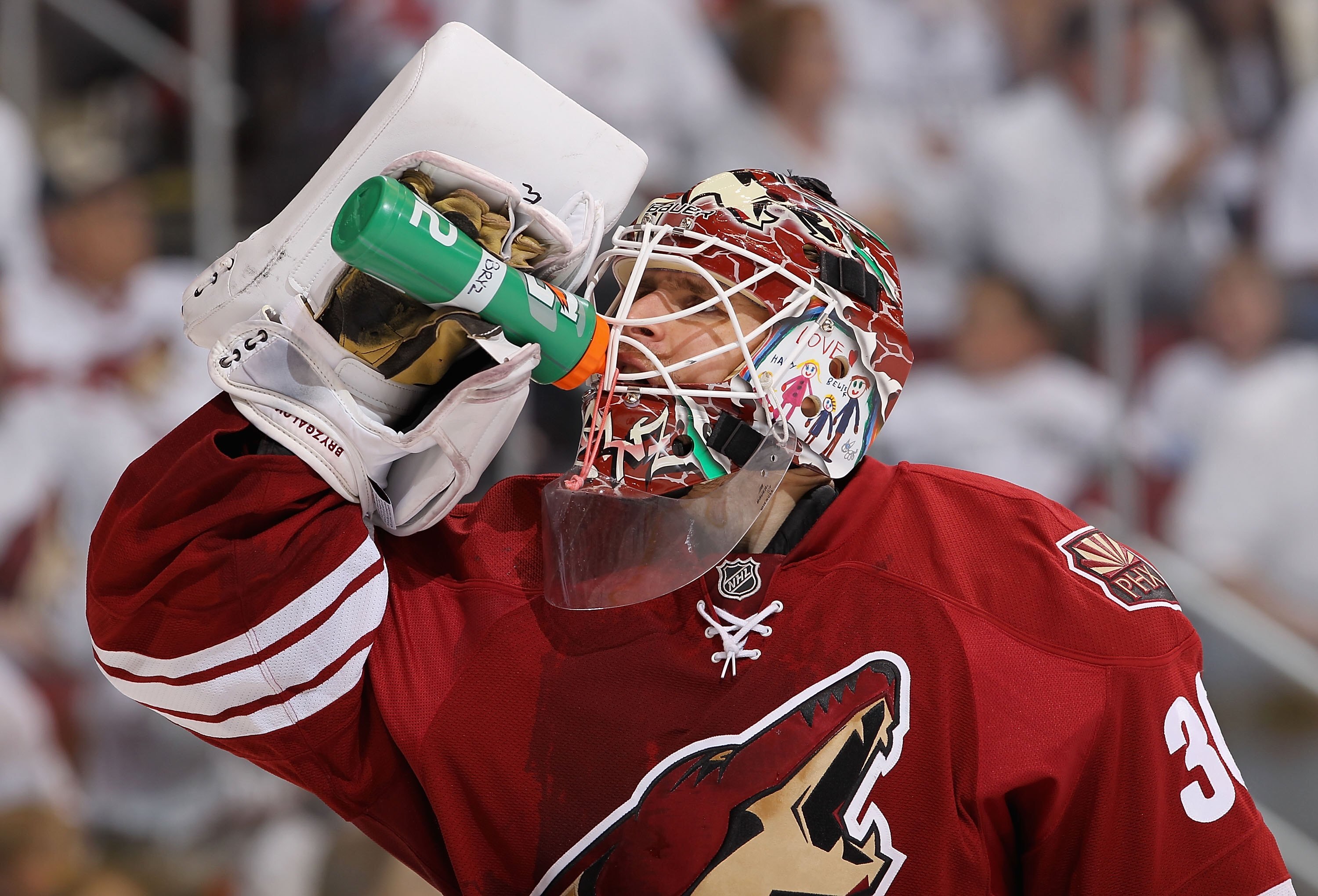 GLENDALE, AZ - APRIL 14:  Goaltender Ilya Bryzgalov #30 of the Phoenix Coyotes in action in Game One of the Western Conference Quarterfinals against the Detroit Red Wings during the 2010 NHL Stanley Cup Playoffs at Jobing.com Arena on April 14, 2010 in Gl