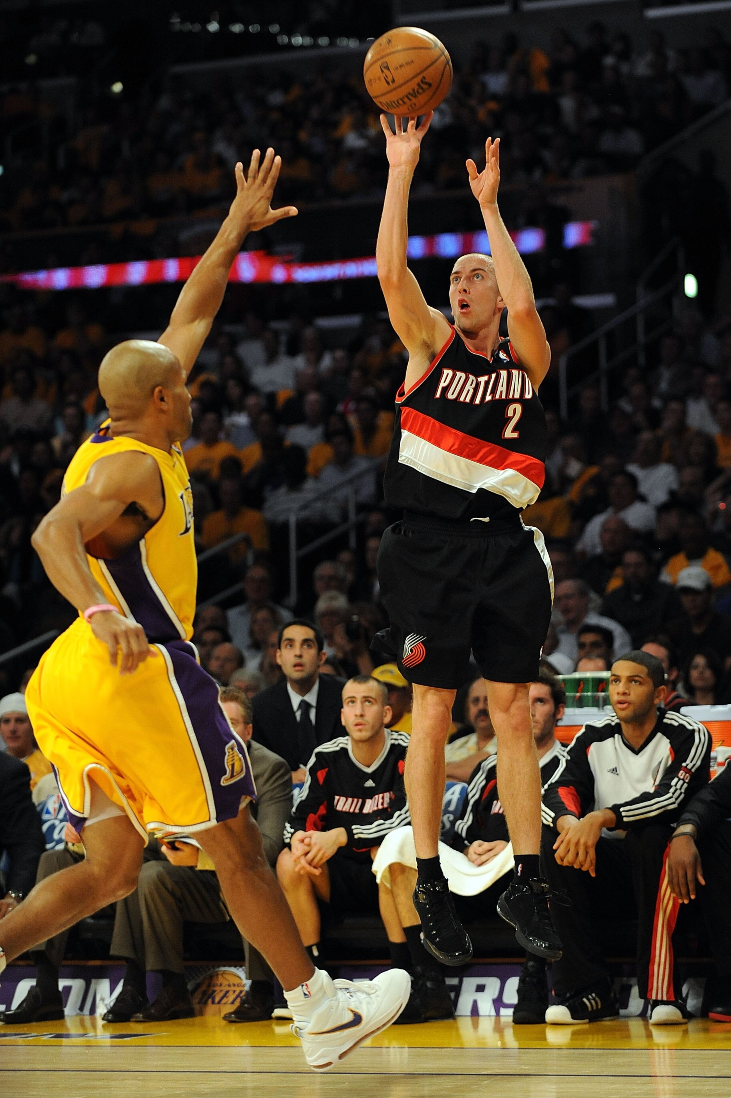 LOS ANGELES, CA - OCTOBER 28:  Steve Blake #2 of the Portland Trail Blazers goes up for a shot over Derek Fisher #2 of the Los Angeles Lakers on October 28, 2008 at Staples Center in Los Angeles, California. NOTE TO USER: User expressly acknowledges and a