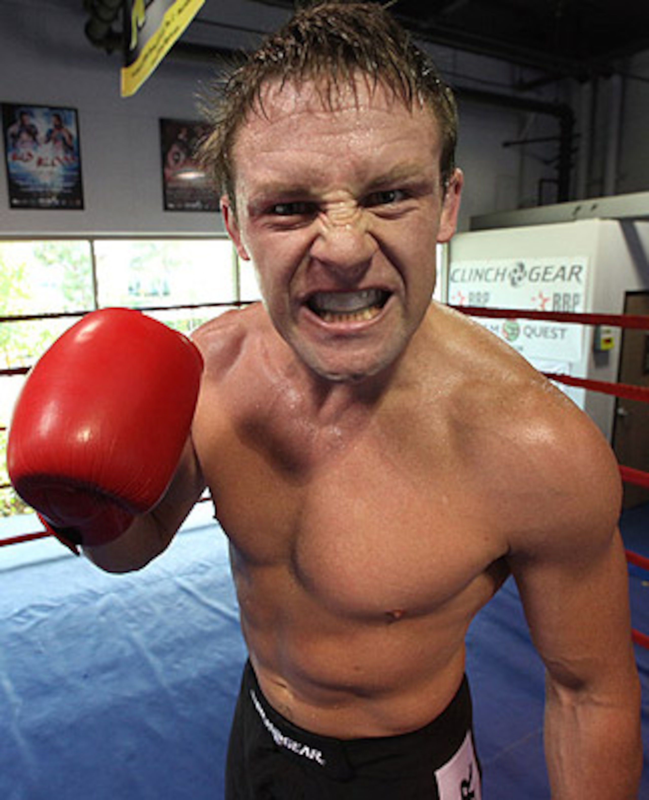 He's young, he's gritty, he's Bellator's Featherweight Champion.... and he'll fight your bodyguard's bodyguard! He's Joe Warren!