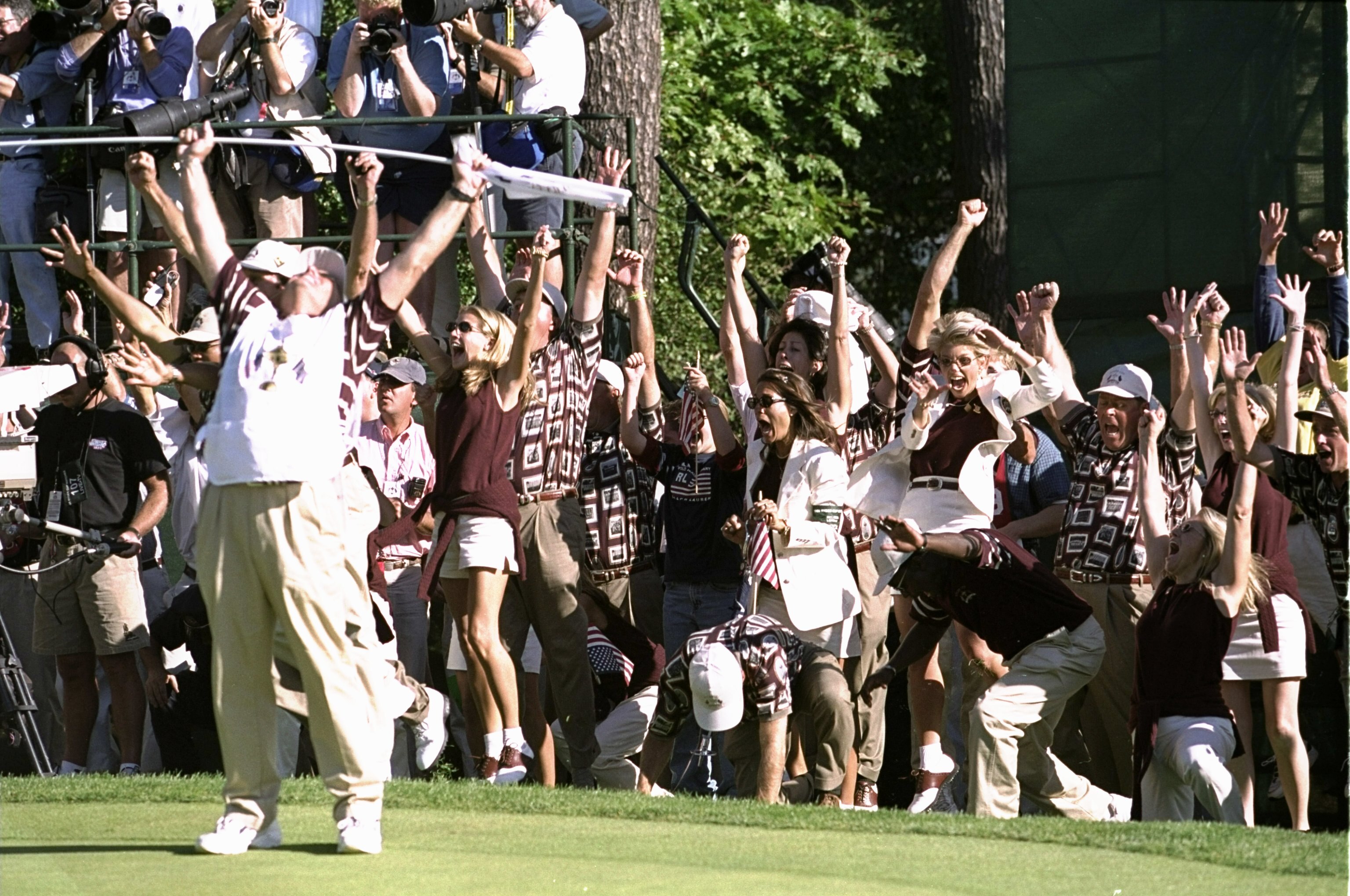 26 Sep 1999:  The USA team celebrates after Justin Leonard sunk a huge putt during the 33rd Ryder Cup match played at the Brookline CC in Boston, Massachusetts, USA. \ Mandatory Credit: Craig Jones /Allsport