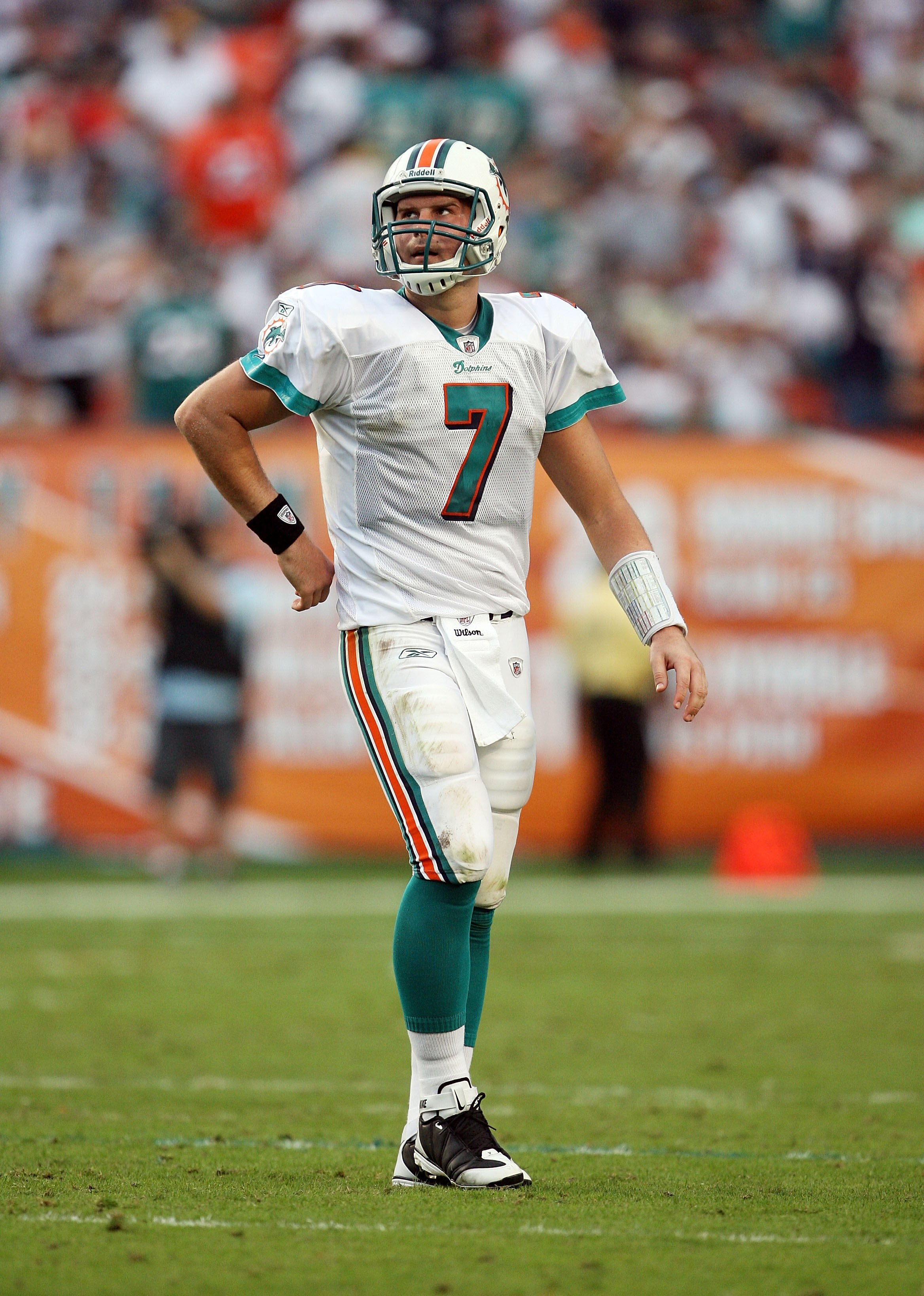 MIAMI - DECEMBER 06: Quarterback Chad Henne #7 of the Miami Dolphins walks toward the sideline after calling a time-out during the game-winning drive against the New England Patriots at Land Shark Stadium on December 6, 2009 in Miami, Florida. The Dolphi MIAMI - DECEMBER 06: Quarterback Chad Henne #7 of the Miami Dolphins walks toward the sideline after calling a time-out during the game-winning drive against the New England Patriots at Land Shark Stadium on December 6, 2009 in Miami, Florida. The Dolphi