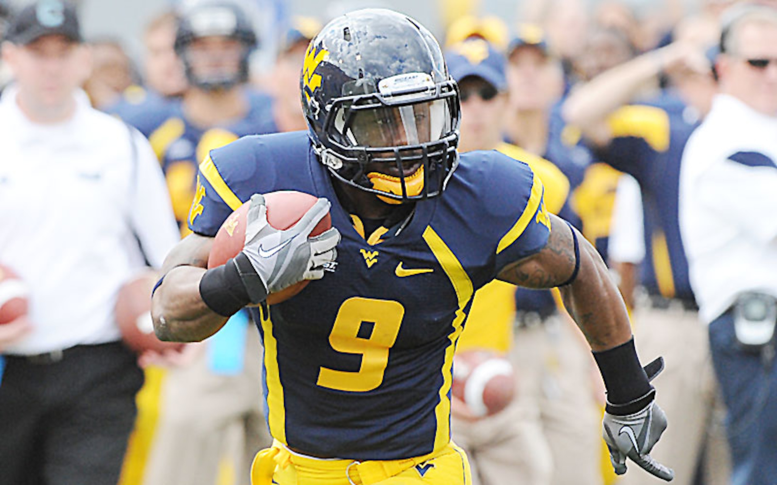 Jock Sanders has the longest play for the Mountaineers in 2010, a 66-yard punt return against Maryland. Jock Sanders has the longest play for the Mountaineers in 2010, a 66-yard punt return against Maryland.