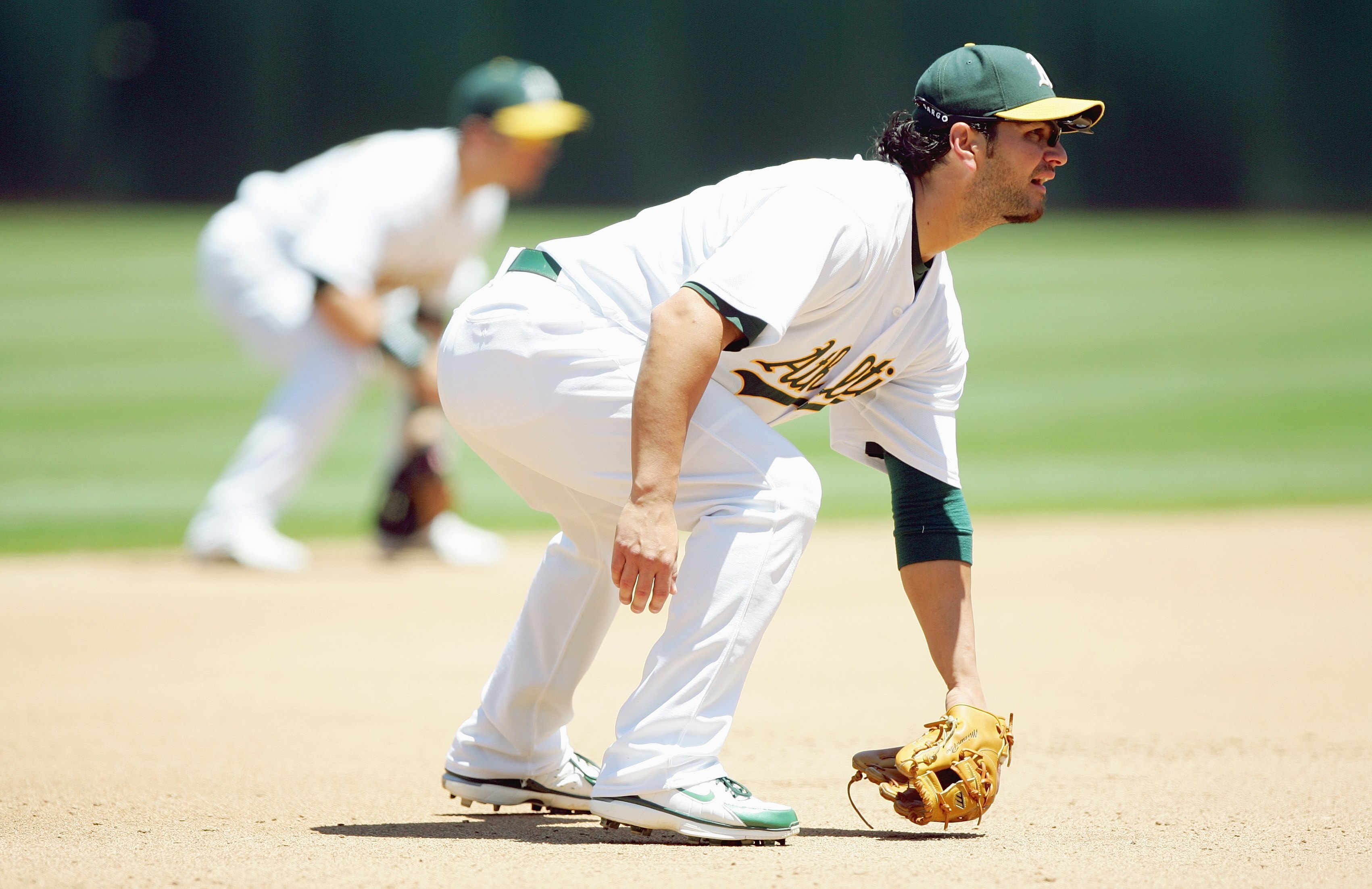 OAKLAND, CA - JUNE 07: Eric Chavez #3 of the Oakland Athletics gets ready infield during a Major League Baseball game on June 7, 2007 at McAfee Coliseum in Oakland, California. (Photo by Jed Jacobsohn/Getty Images)