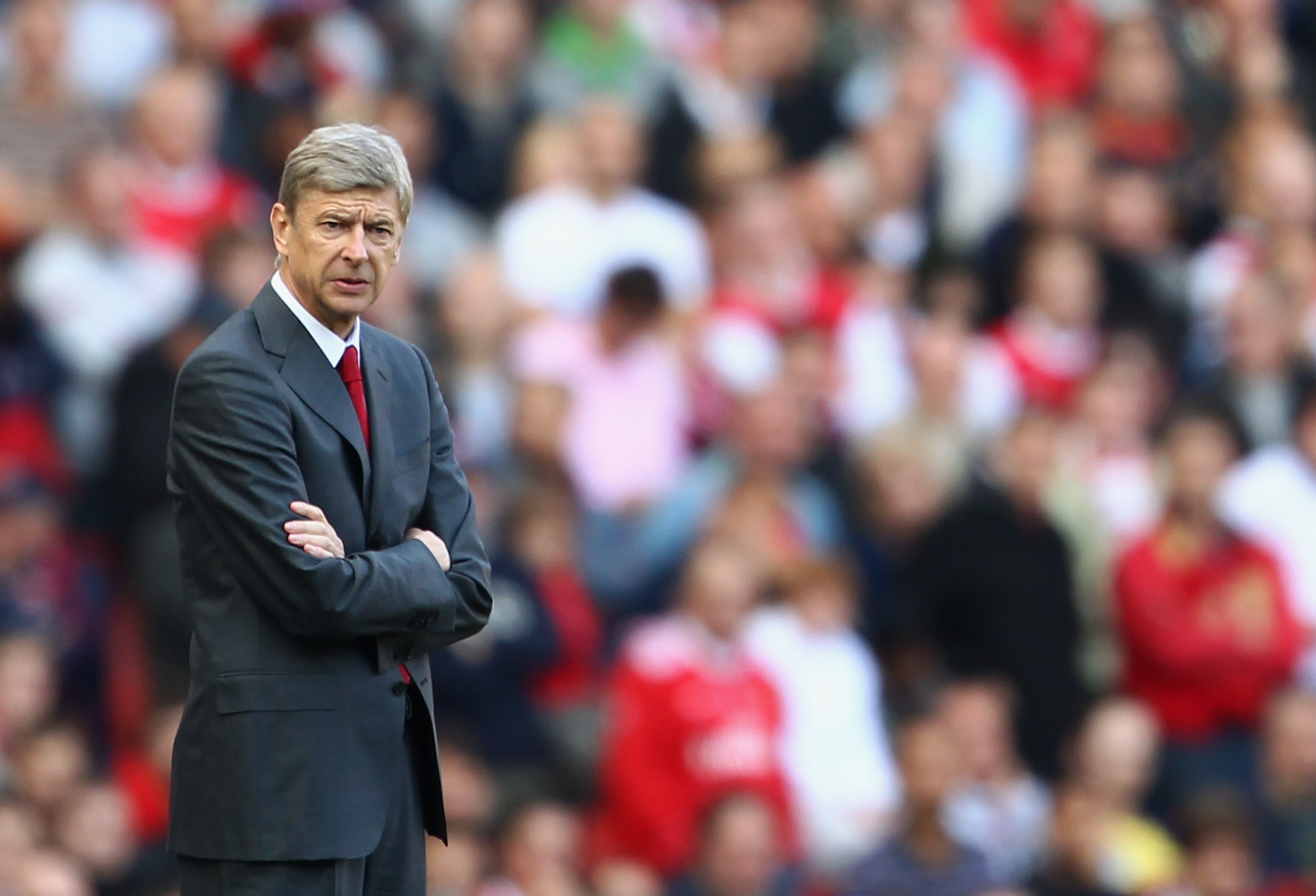 LONDON, ENGLAND - SEPTEMBER 25:  Arsene Wenger manager of Arsenal looks thoughtful during the Barclays Premier League match between Arsenal and West Bromwich Albion at the Emirates Stadium on September 25, 2010 in London, England.  (Photo by Julian Finney